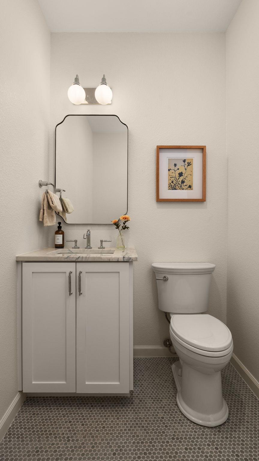 3 Coach House Rd, Austin, TX 78737