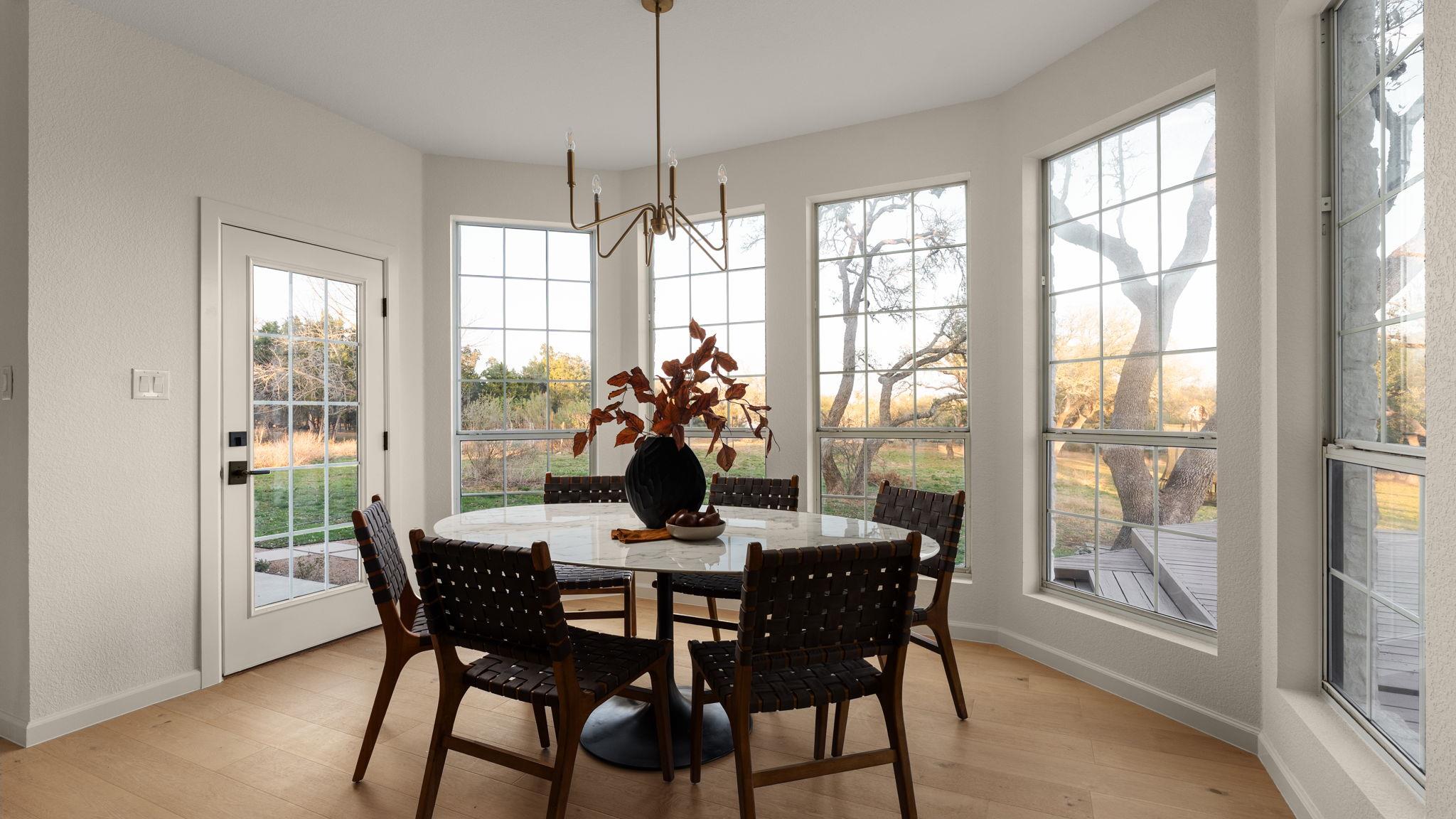 3 Coach House Rd, Austin, TX 78737