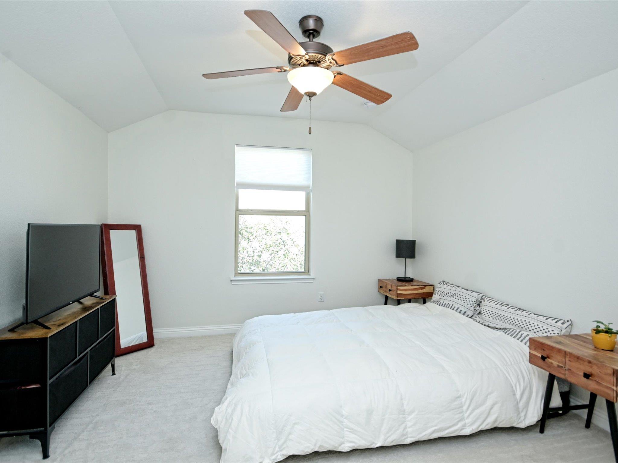 201 Bellagio Dr, Austin, TX 78734