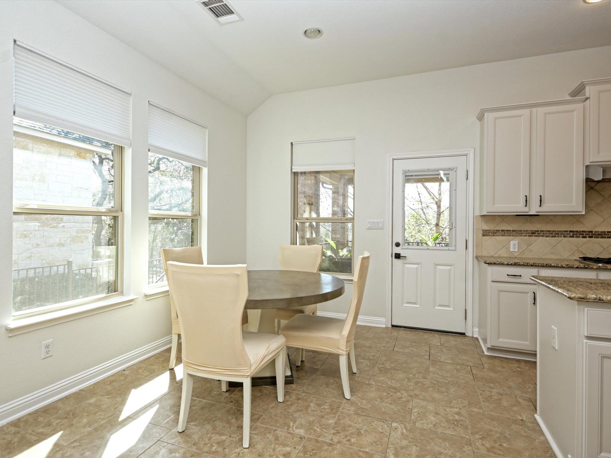 201 Bellagio Dr, Austin, TX 78734