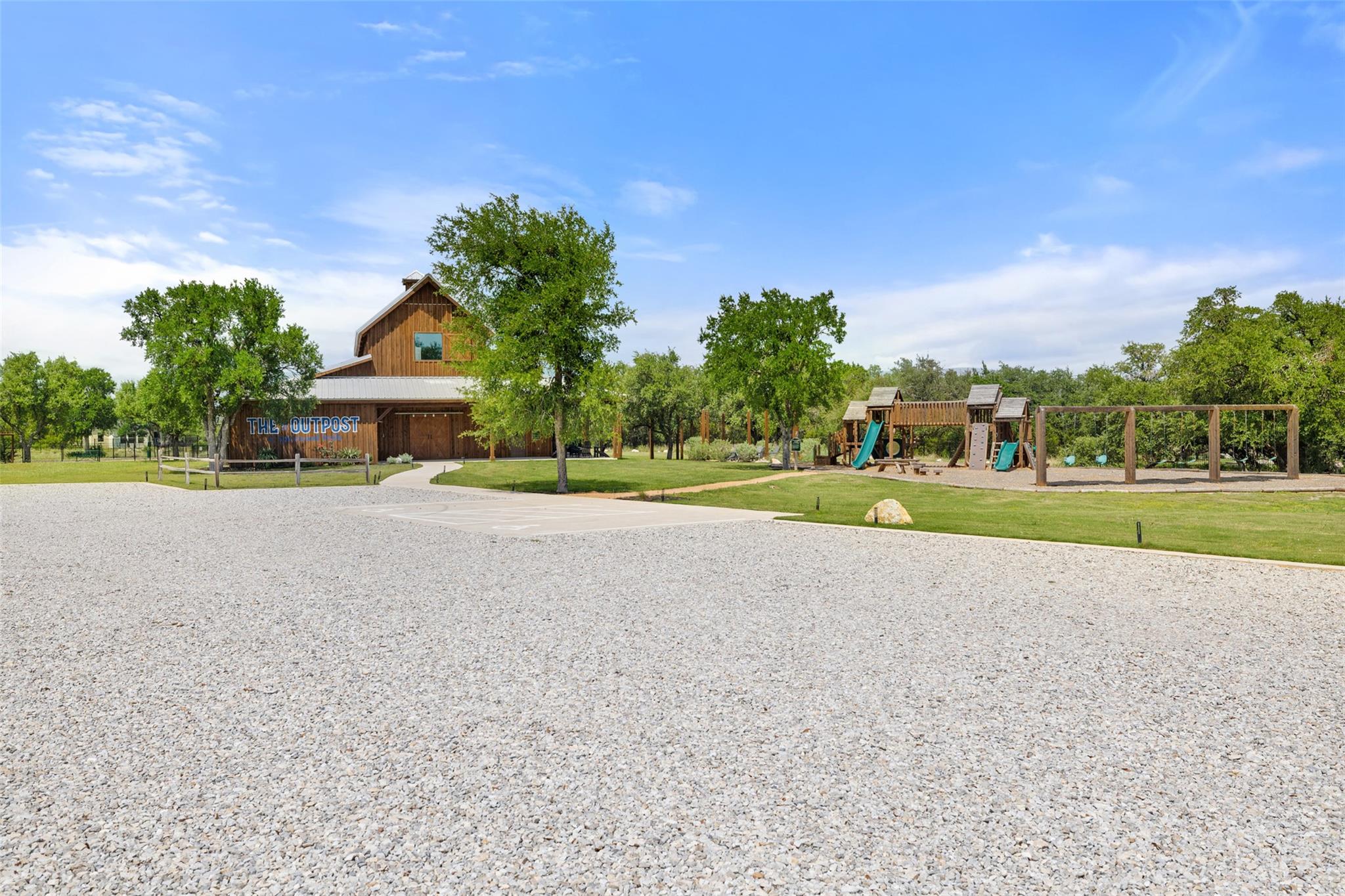 803 Spicewood Trails Dr, Spicewood, TX 78669