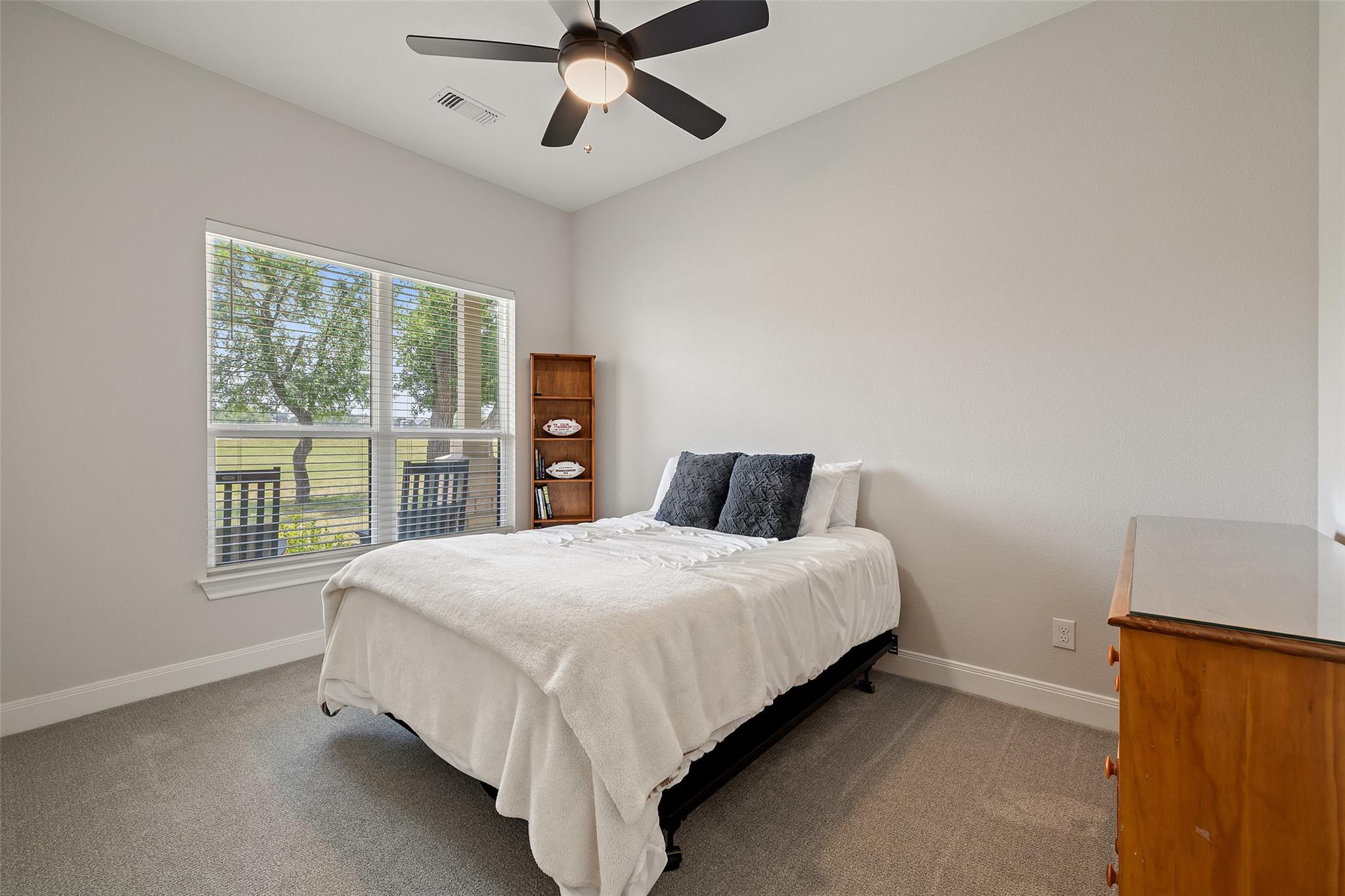 803 Spicewood Trails Dr, Spicewood, TX 78669