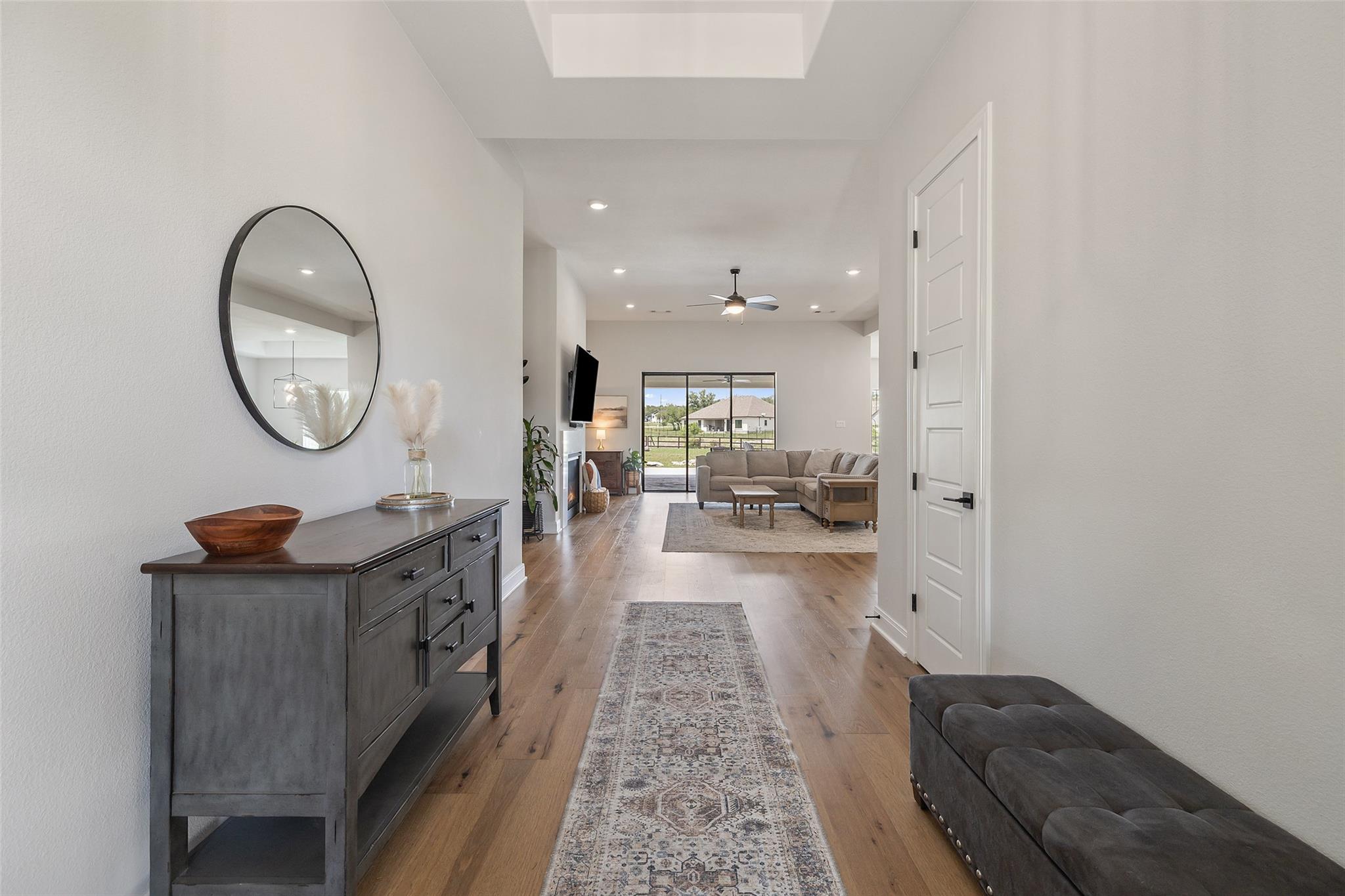 803 Spicewood Trails Dr, Spicewood, TX 78669