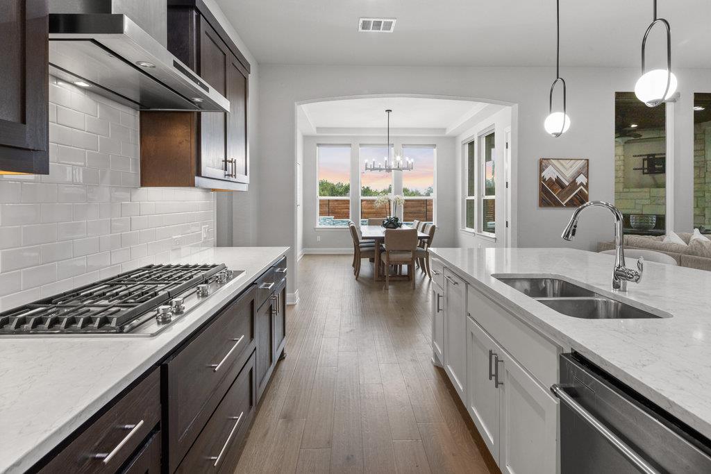 16100 Golden Top Dr, Austin, TX 78738