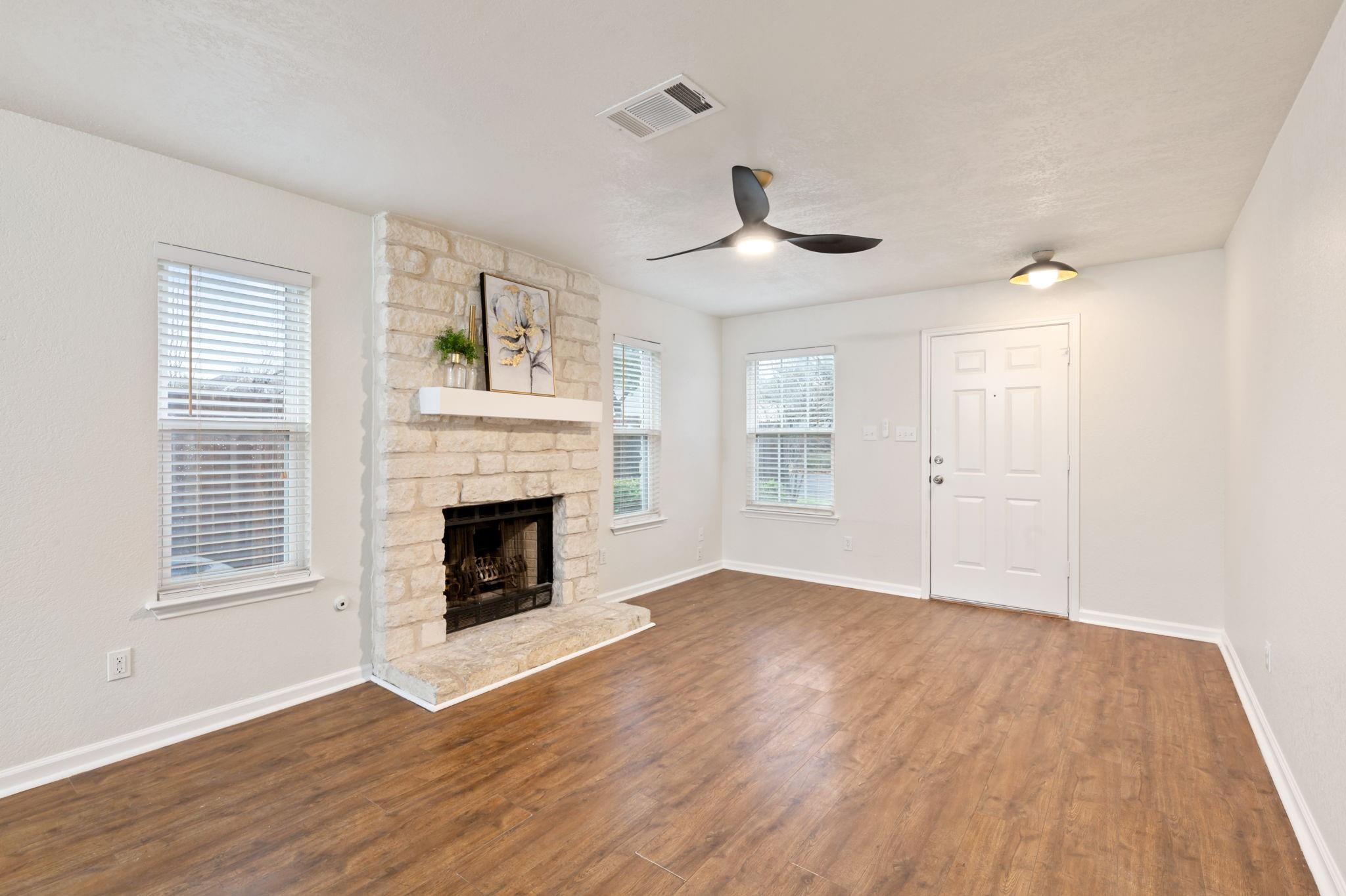 7707 Montaque Dr, Austin, TX 78729