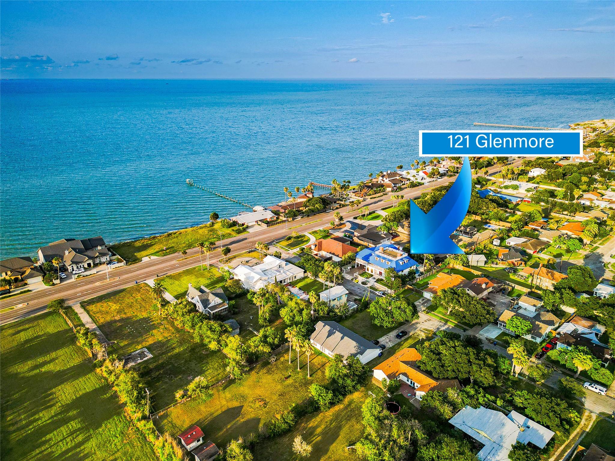 121 Glenmore St, Corpus Christi, TX 78412