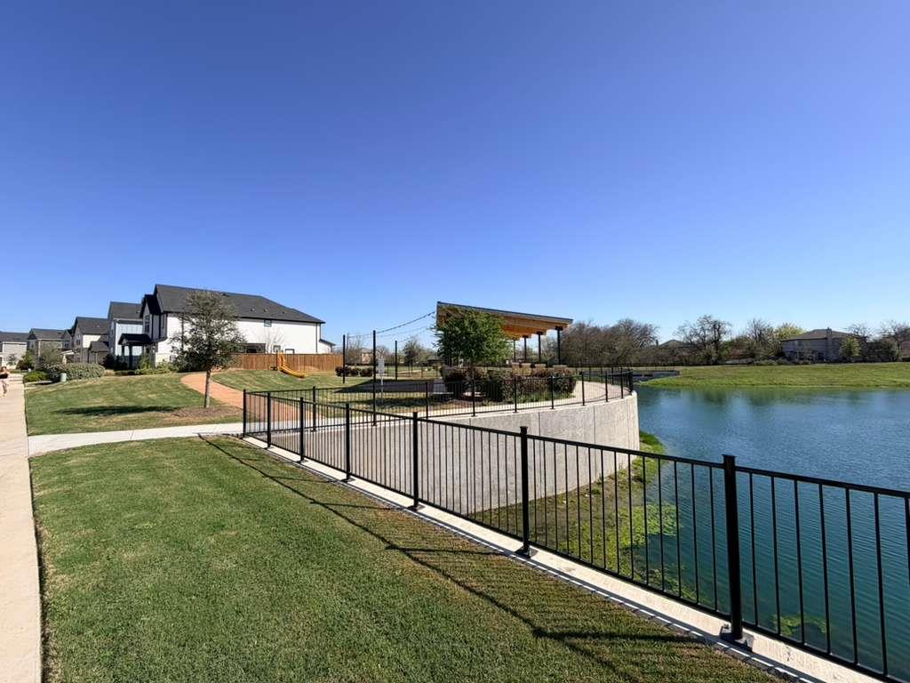 2405 Wallin Bradley Dr, Round Rock, TX 78665