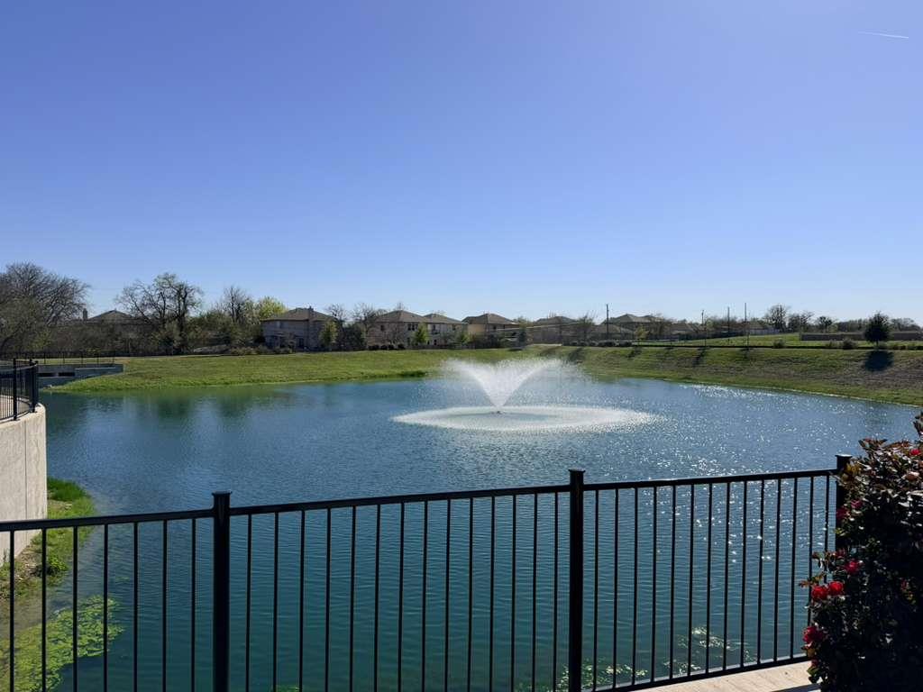 2405 Wallin Bradley Dr, Round Rock, TX 78665