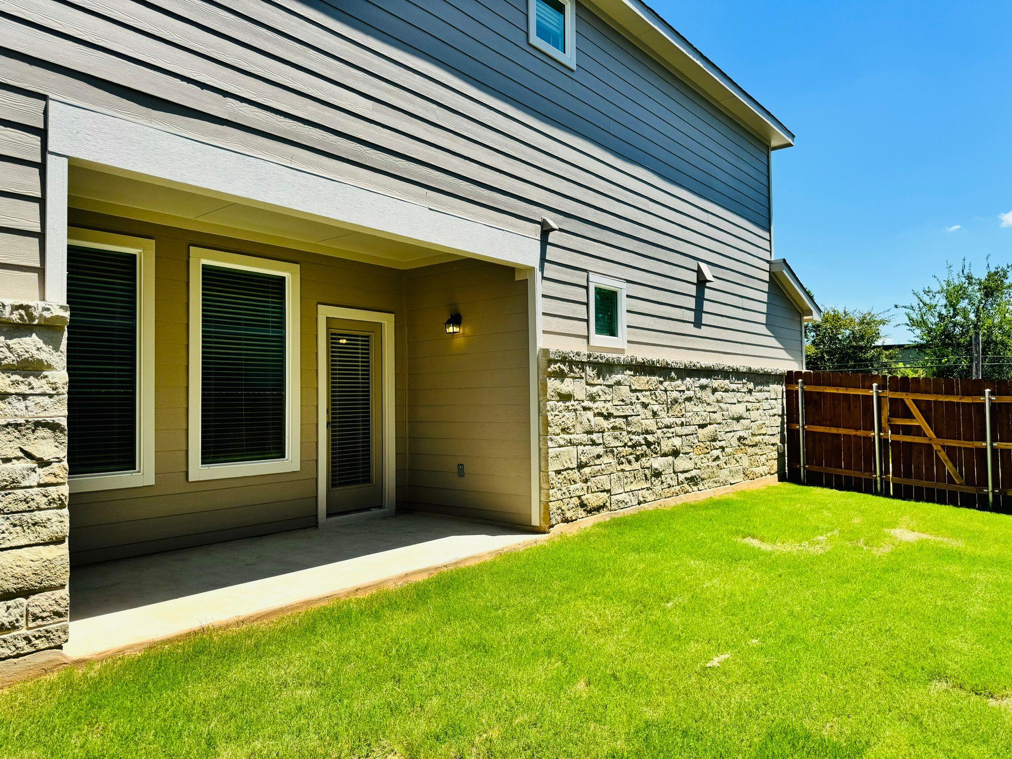 2405 Wallin Bradley Dr, Round Rock, TX 78665