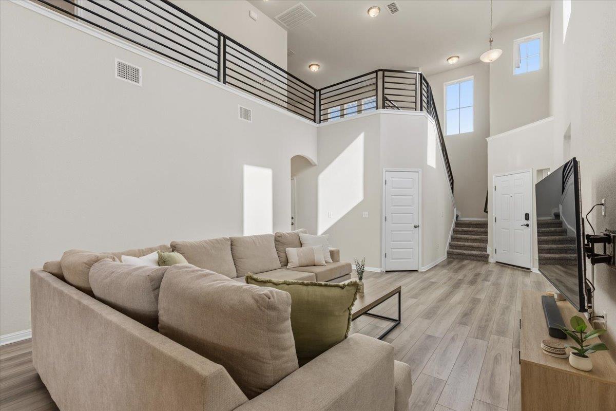 11204 El Capitan Dr, Austin, TX 78747