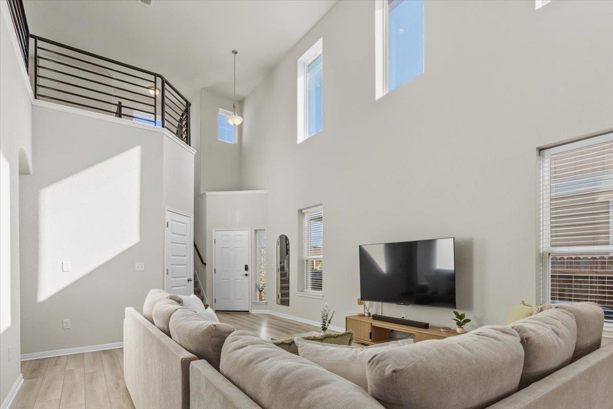 11204 El Capitan Dr, Austin, TX 78747