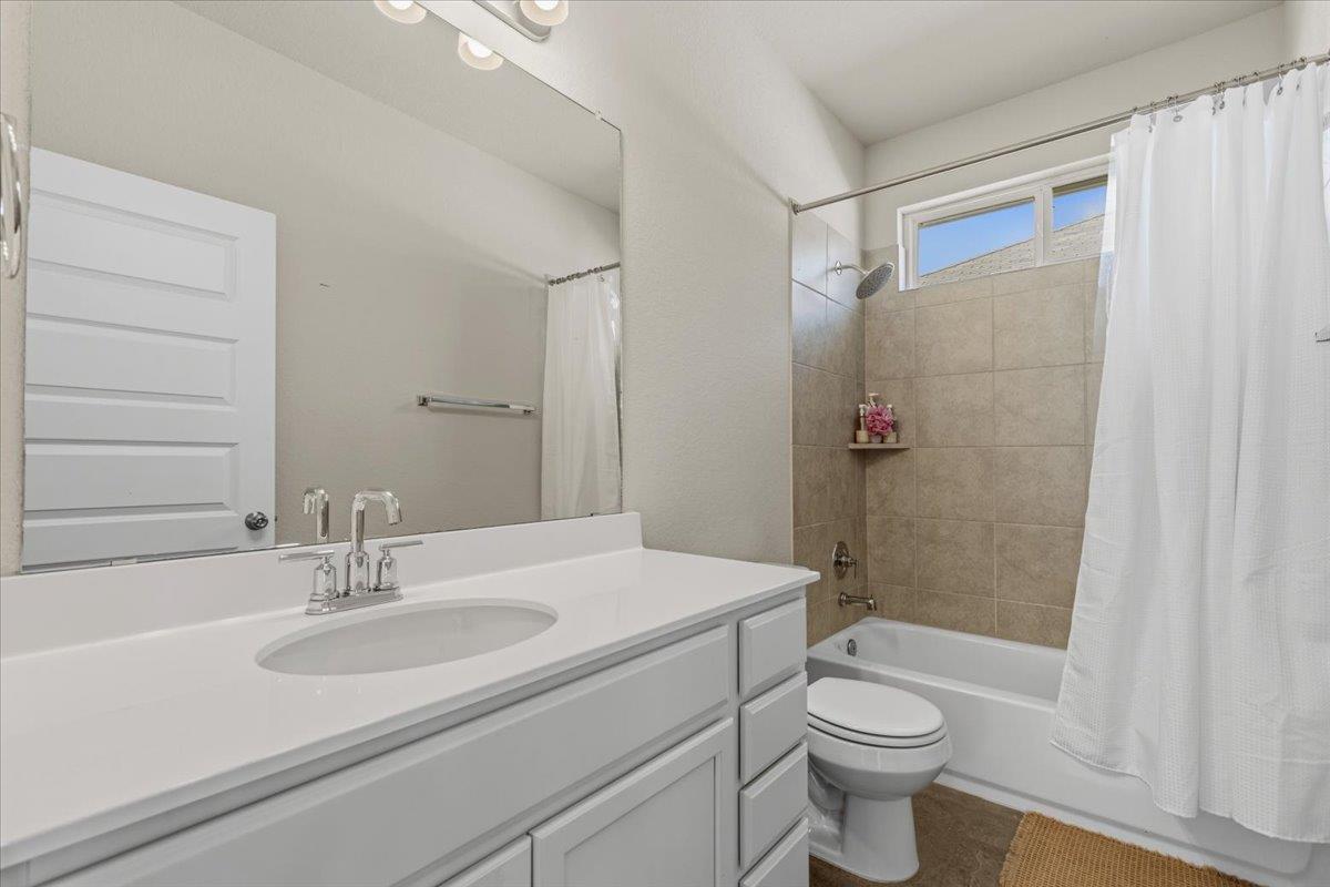 11204 El Capitan Dr, Austin, TX 78747