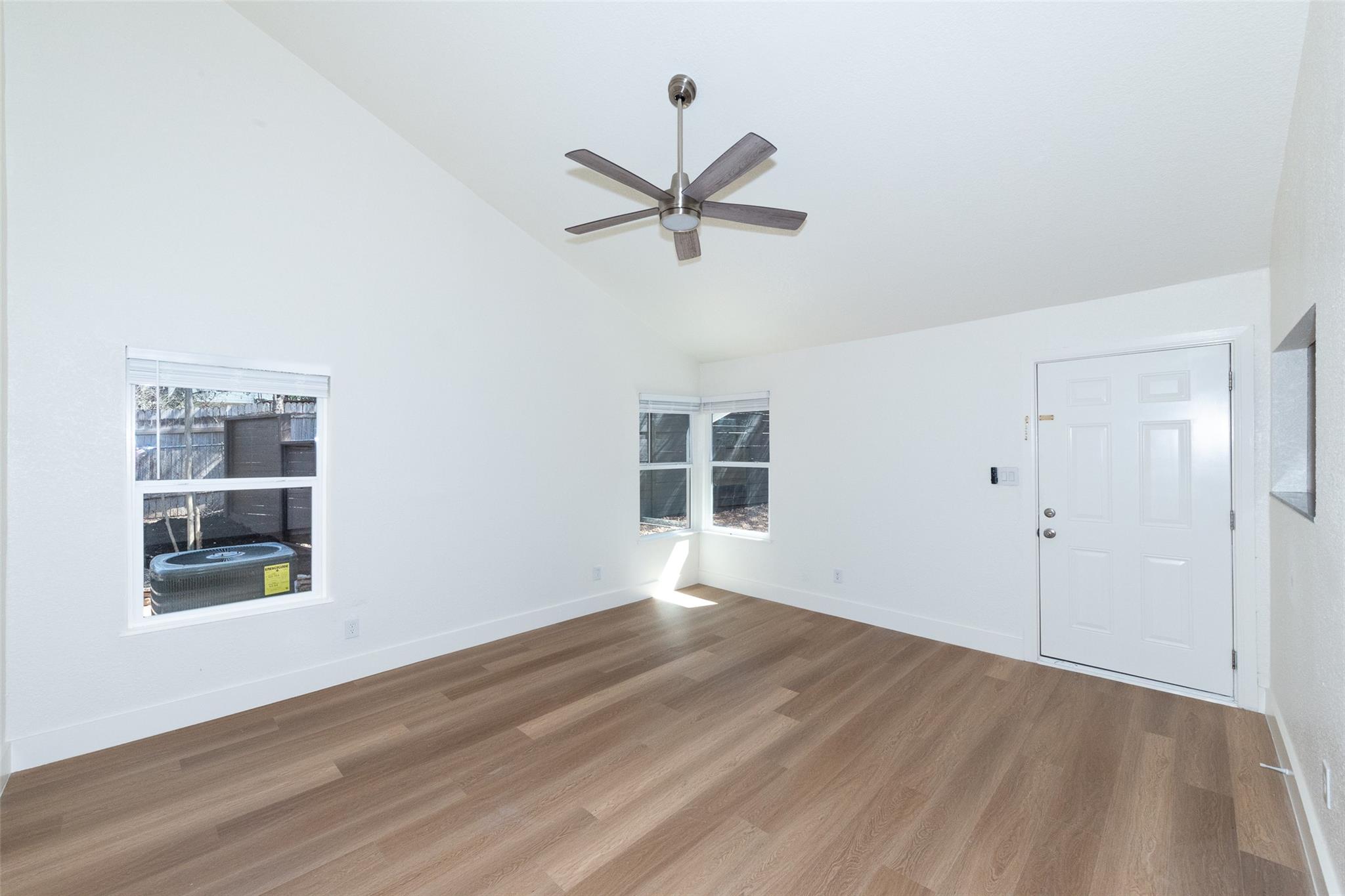 2704 Catalina Dr # B, Austin, TX 78741