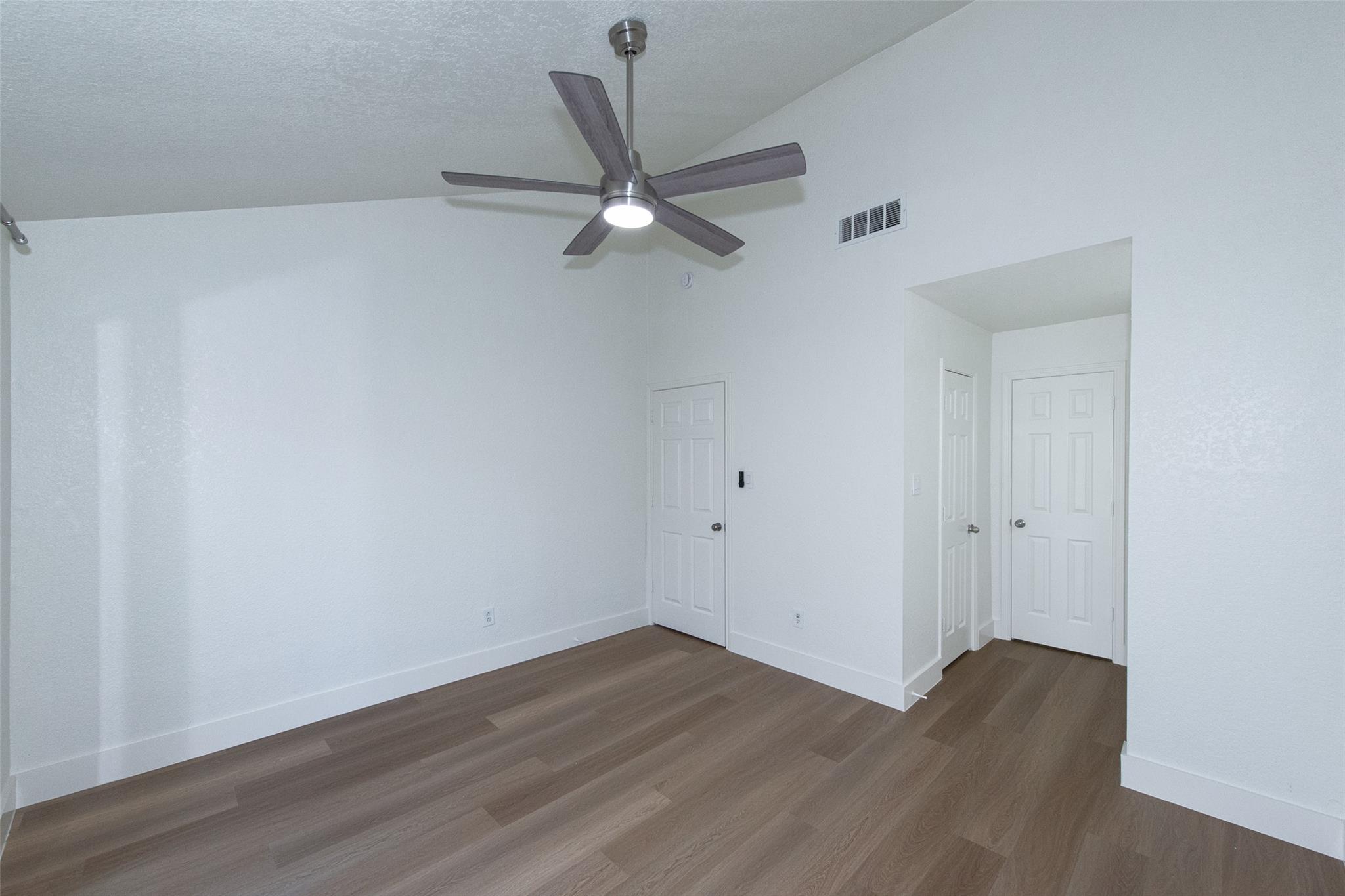 2704 Catalina Dr # B, Austin, TX 78741