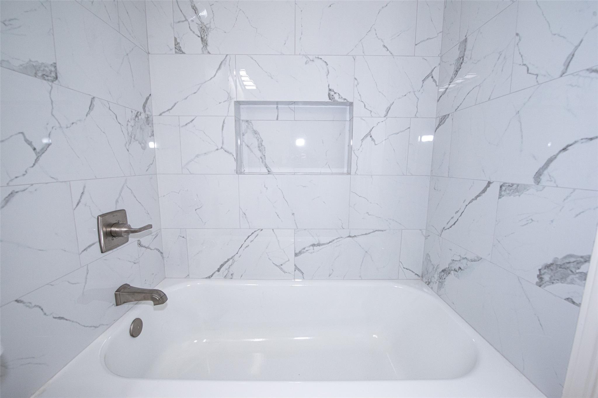 2704 Catalina Dr # B, Austin, TX 78741