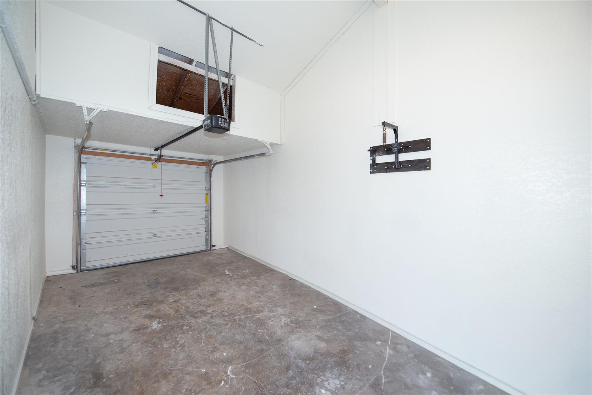 2704 Catalina Dr # B, Austin, TX 78741