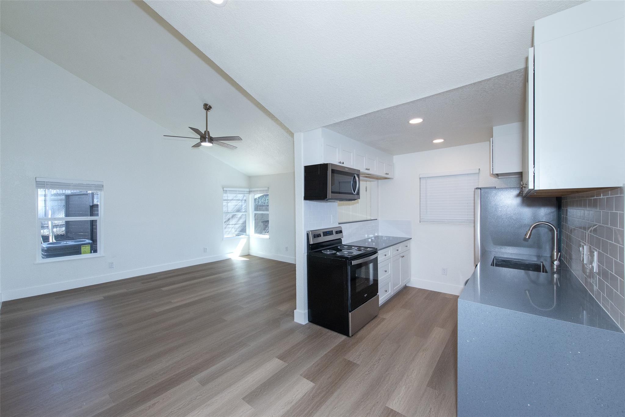 2704 Catalina Dr # B, Austin, TX 78741