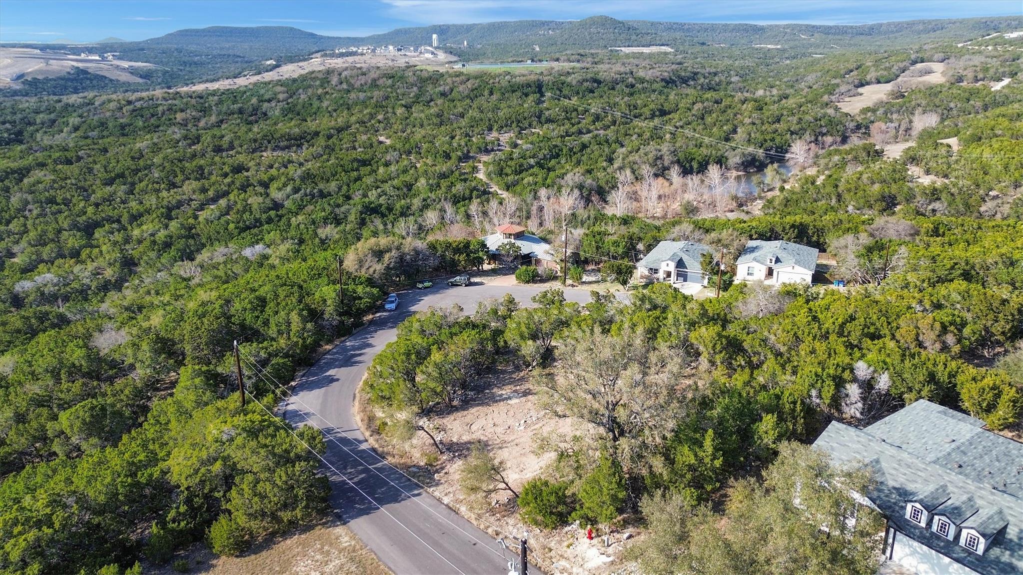 8016 Flintlock Cir, Lago Vista, TX 78645