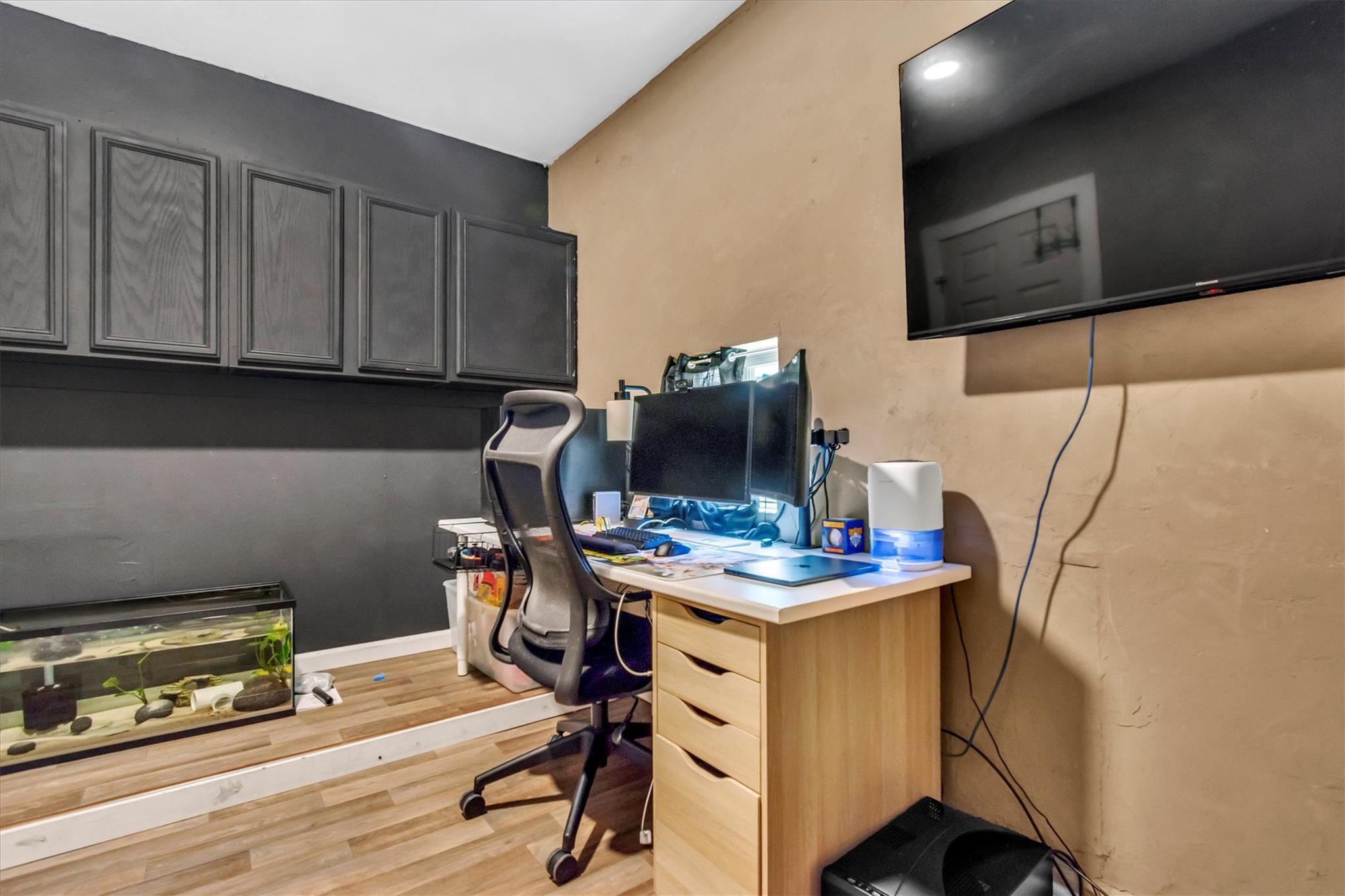 206 Quail Cir, Hutto, TX 78634