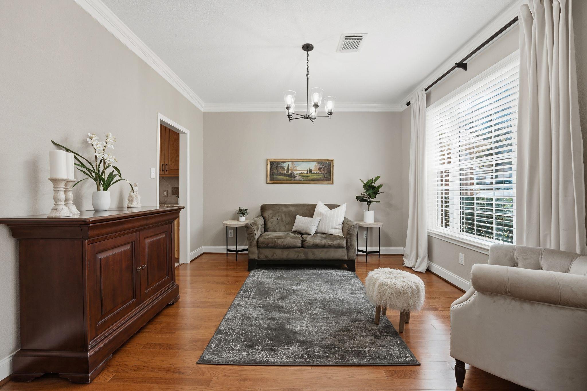 2921 Persimmon Valley Trl, Austin, TX 78732