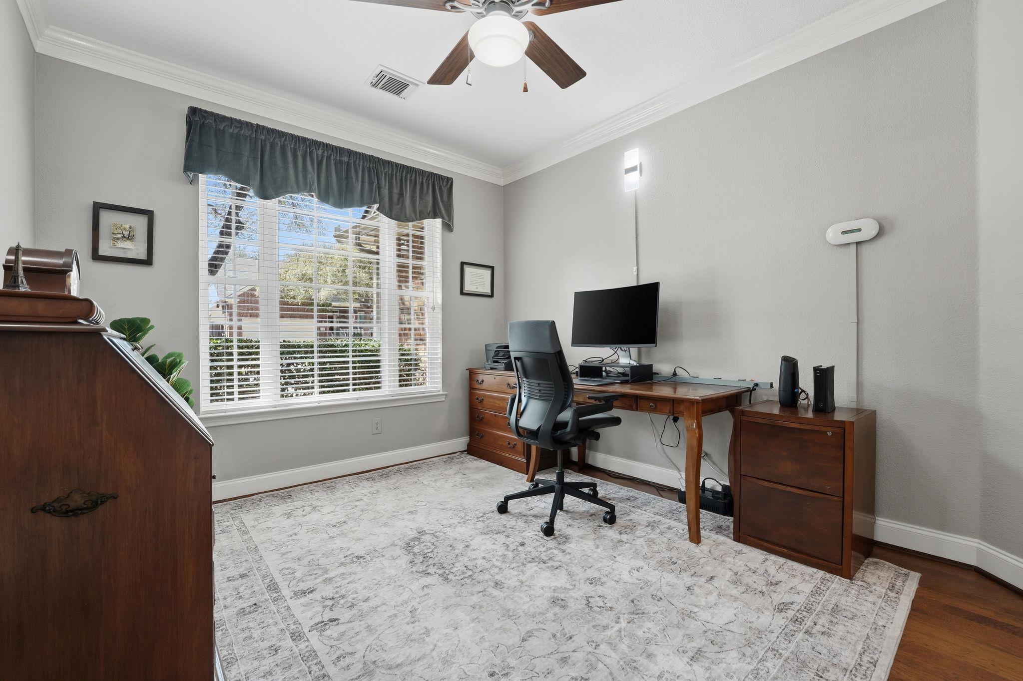 2921 Persimmon Valley Trl, Austin, TX 78732