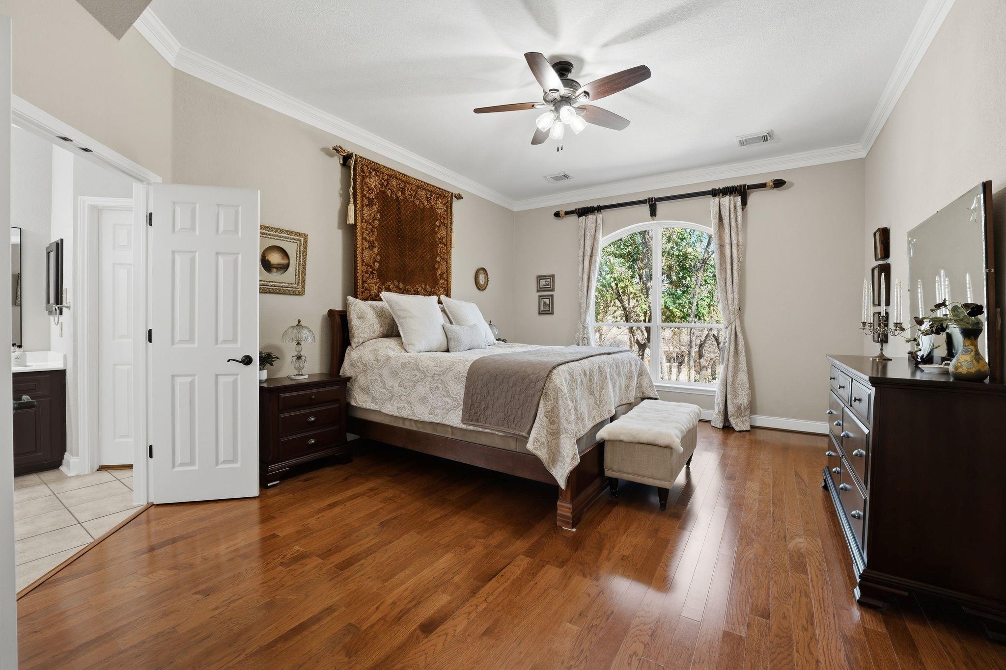 2921 Persimmon Valley Trl, Austin, TX 78732