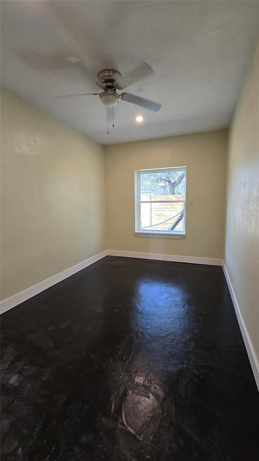 17621 Stacey Ln, Lago Vista, TX 78645