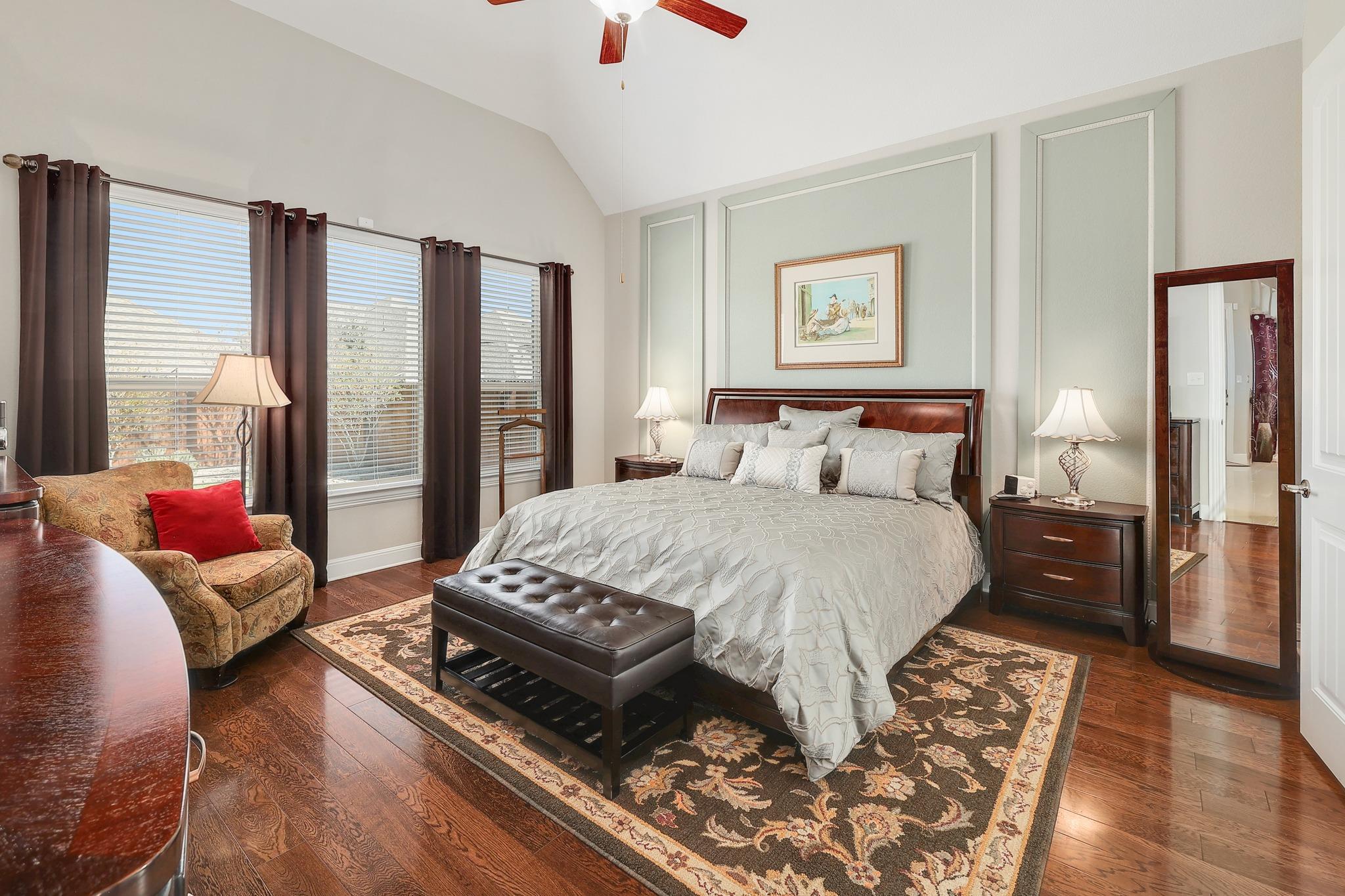 308 Bluehaw Dr, Georgetown, TX 78628