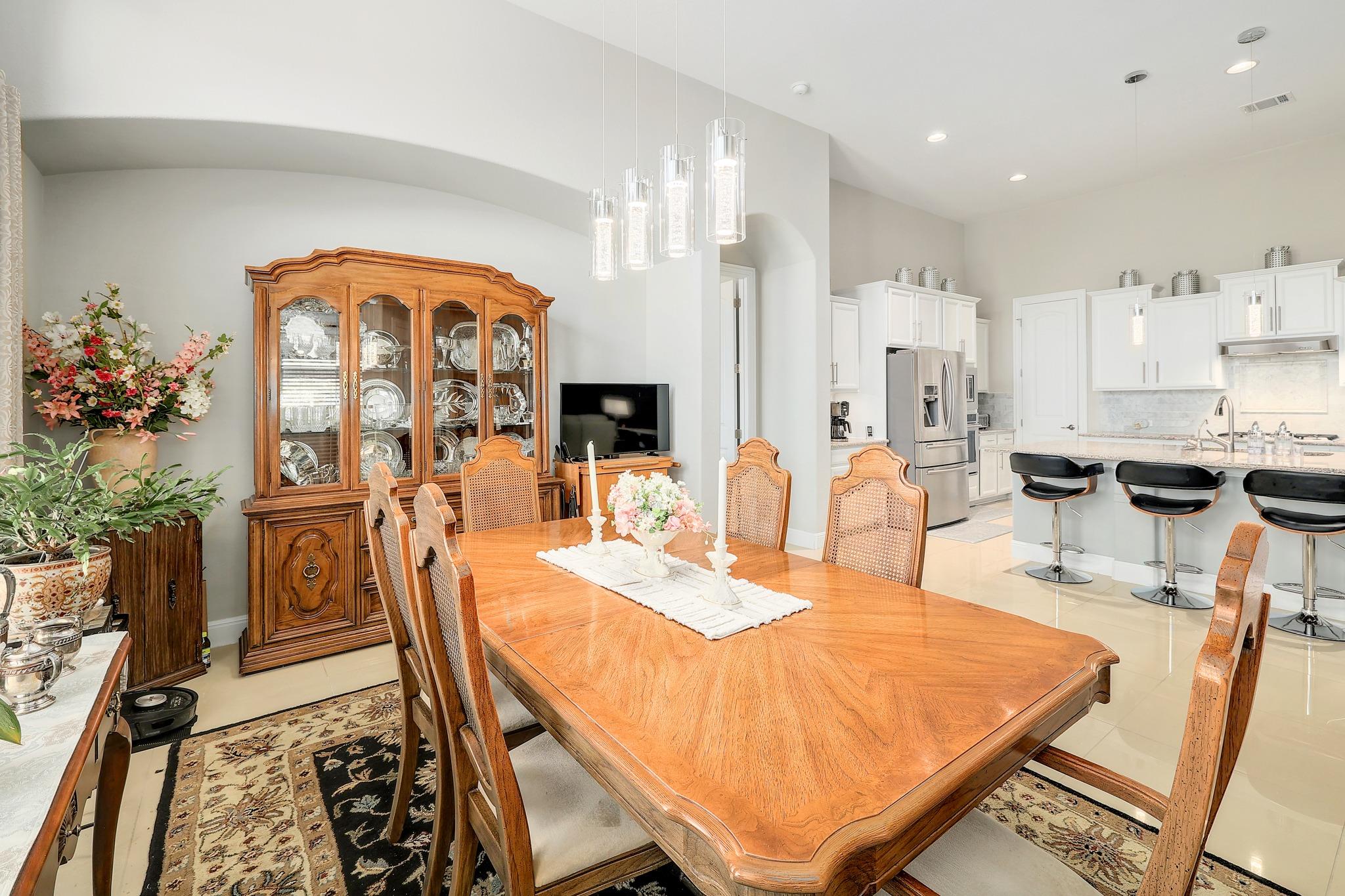 308 Bluehaw Dr, Georgetown, TX 78628