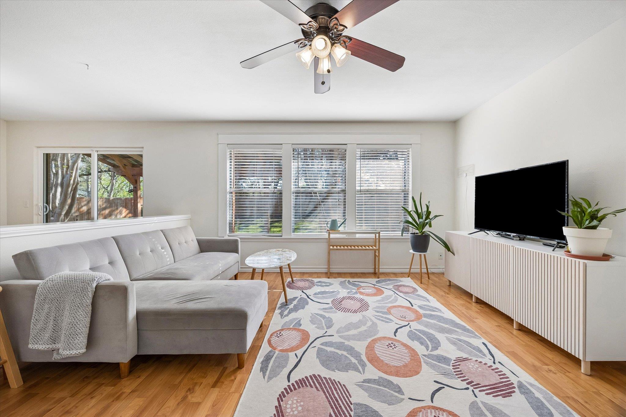 2011 Harvest Moon Dr, Cedar Park, TX 78613