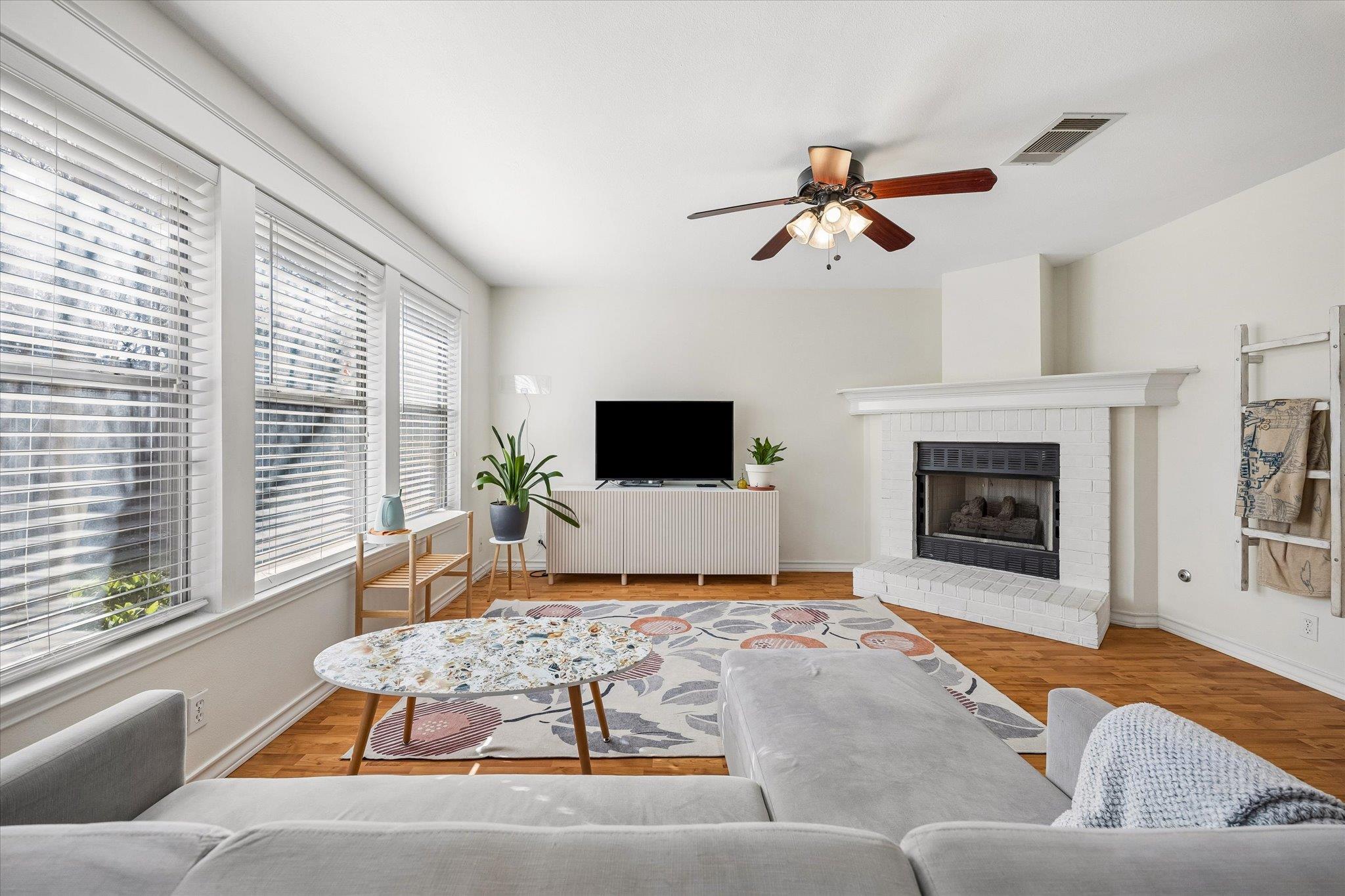 2011 Harvest Moon Dr, Cedar Park, TX 78613