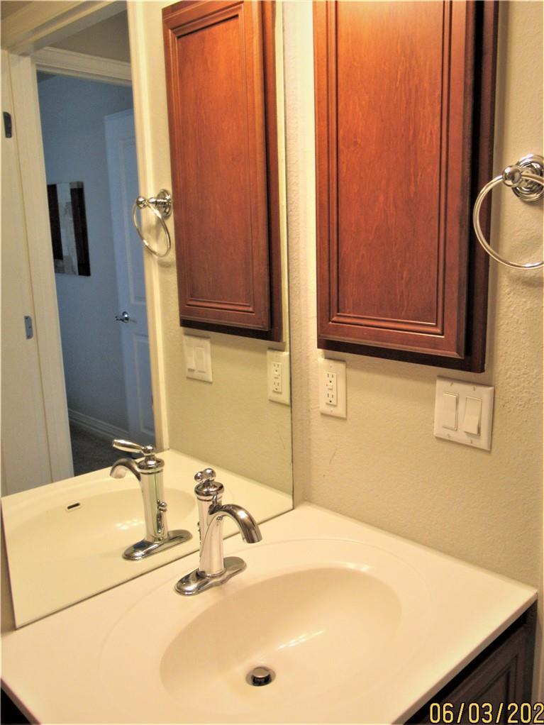 106 Coyote Trl, Georgetown, TX 78633