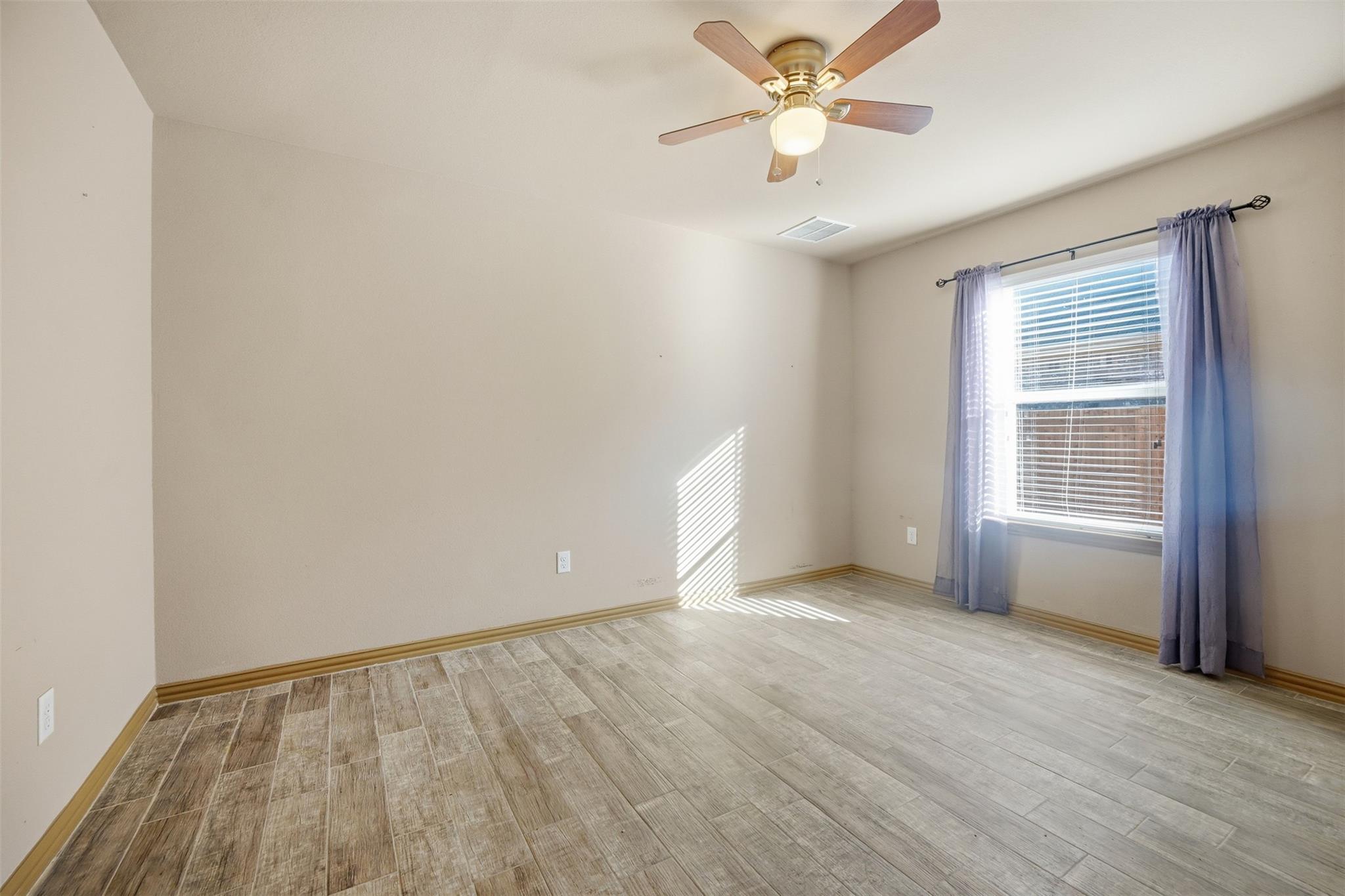 137 Orchard Hill Trl, Buda, TX 78610