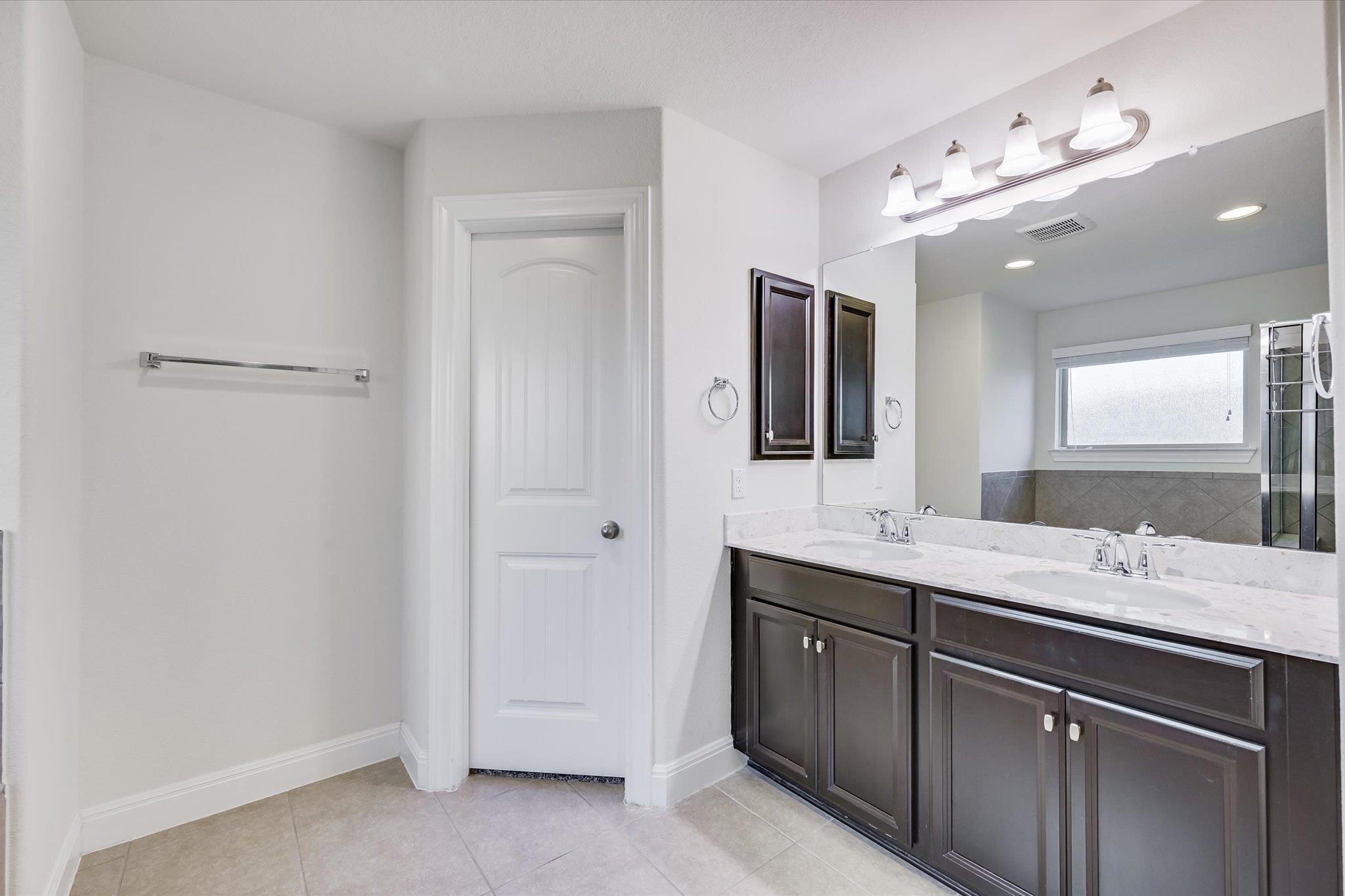 5321 Del Dios Way, Austin, TX 78738