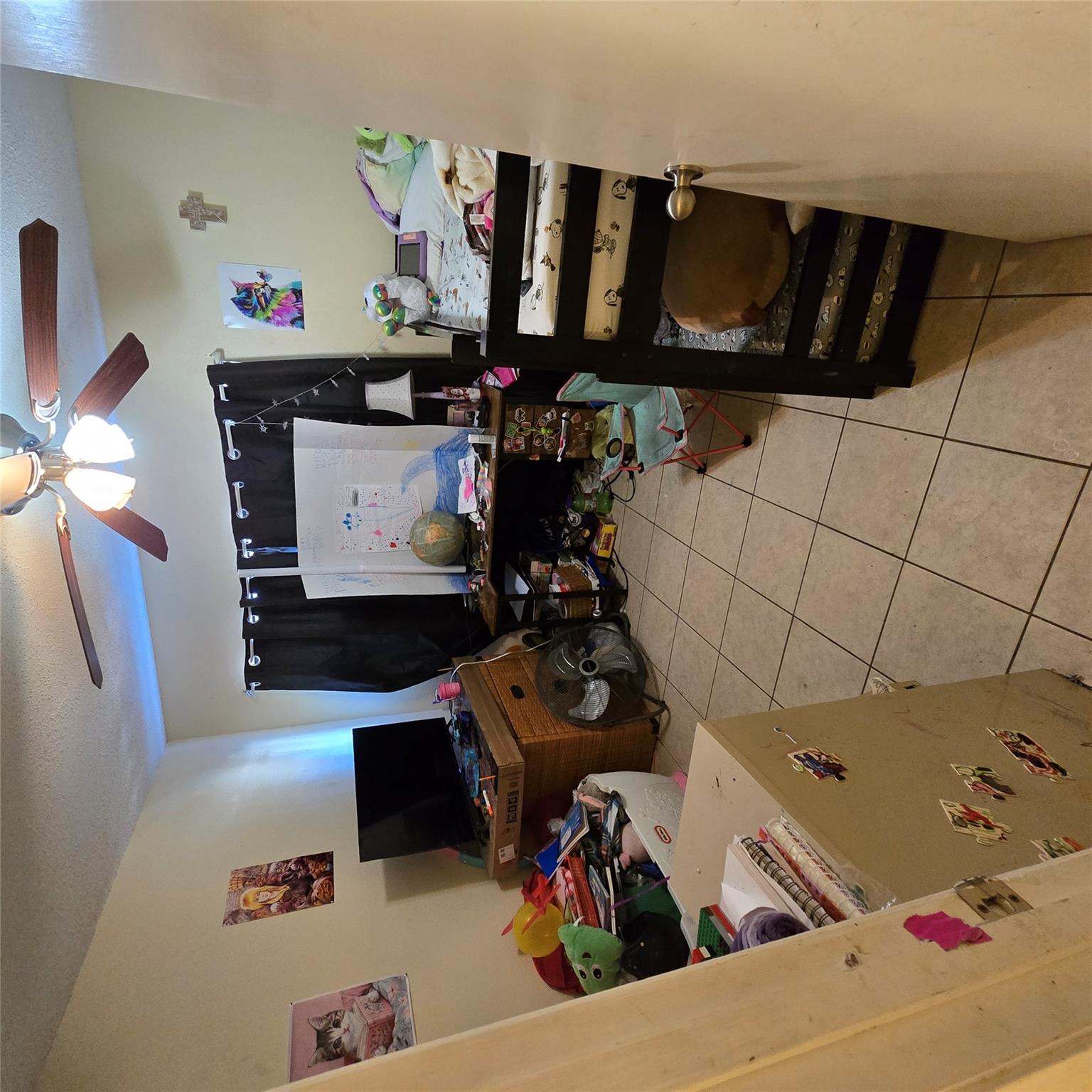 208 NW River Rd, Martindale, TX 78655