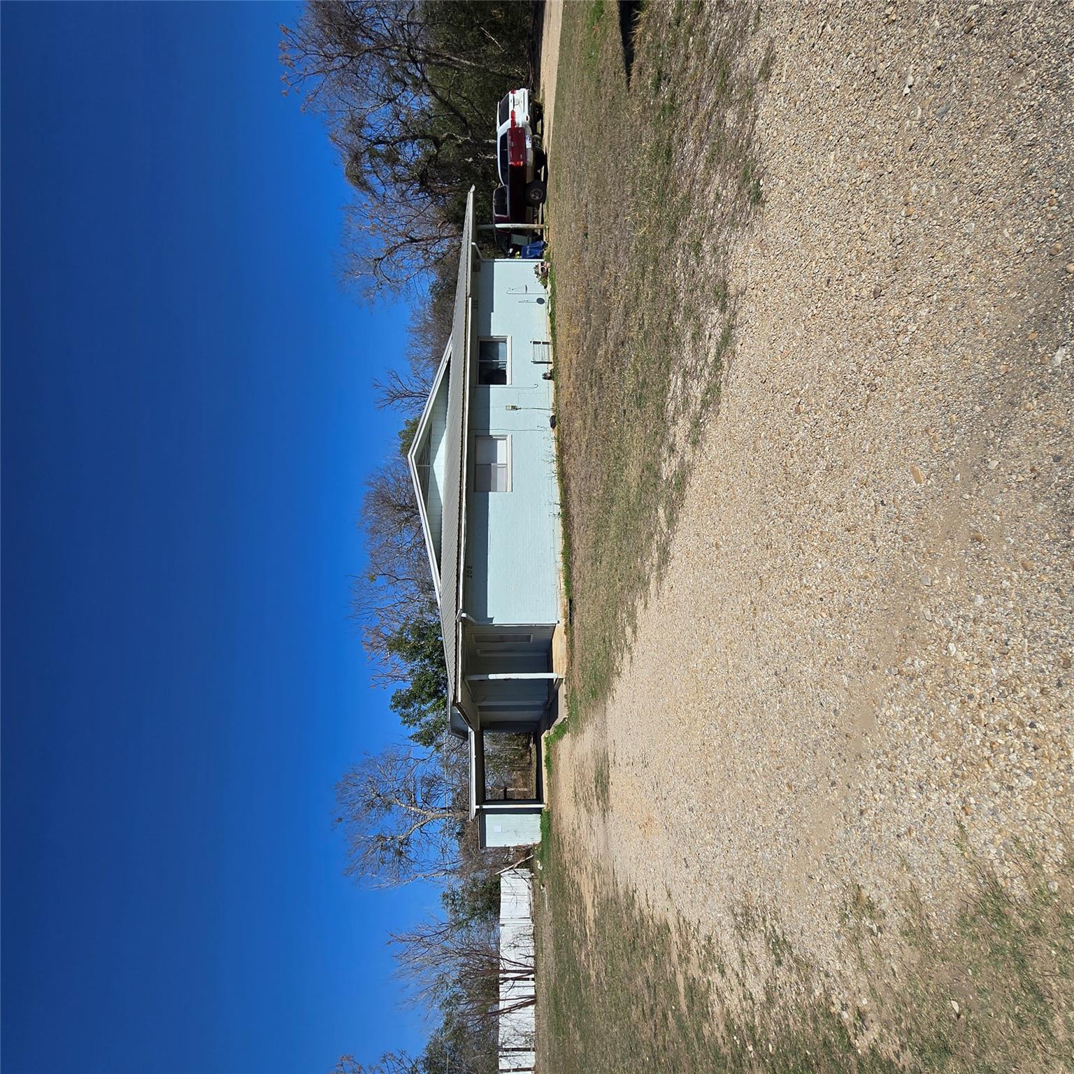 208 NW River Rd, Martindale, TX 78655