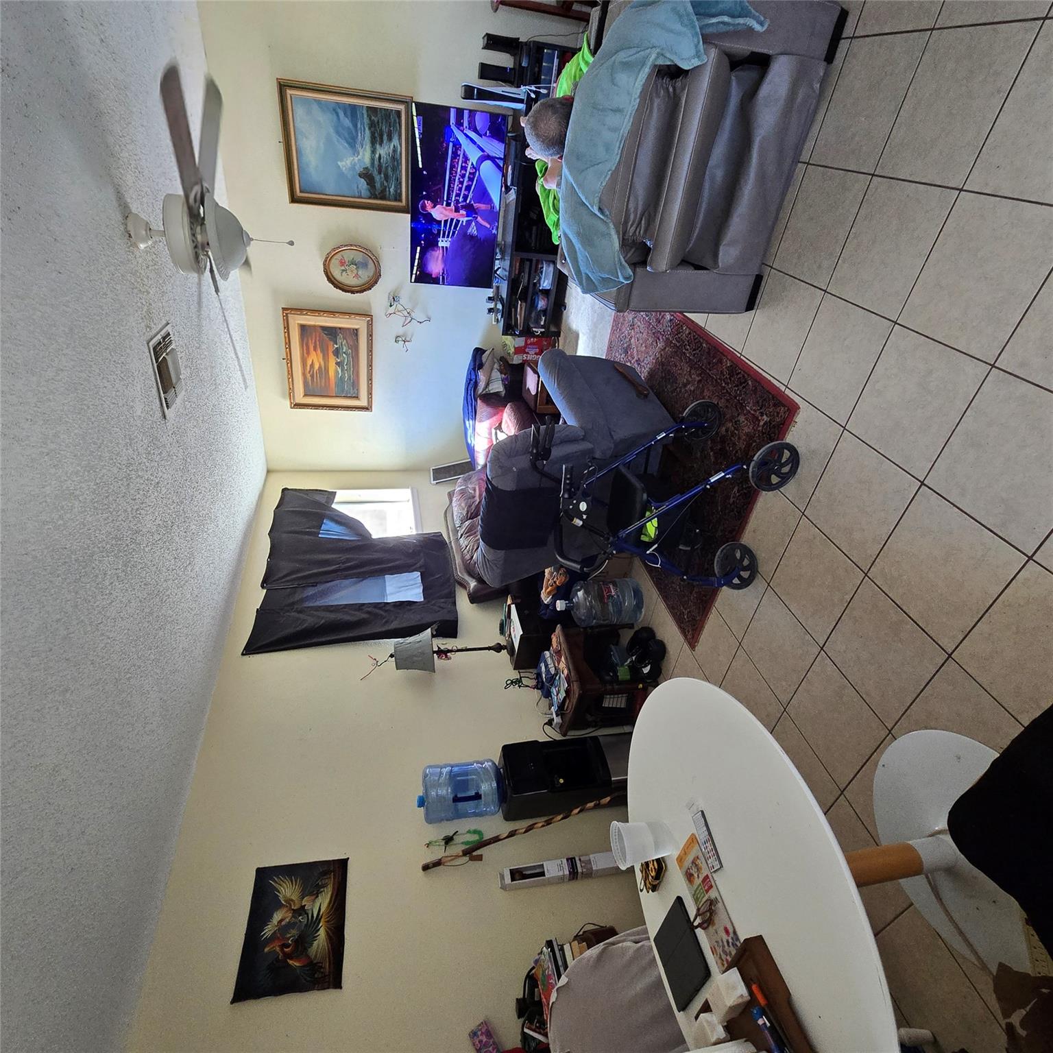 208 NW River Rd, Martindale, TX 78655