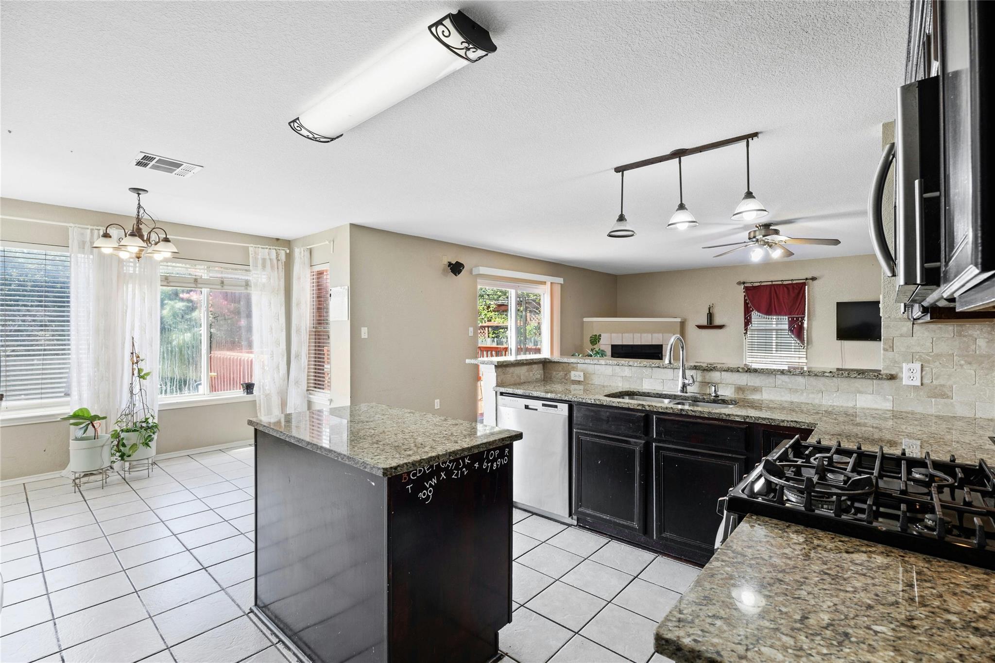 3618 Windhill Loop, Round Rock, TX 78681