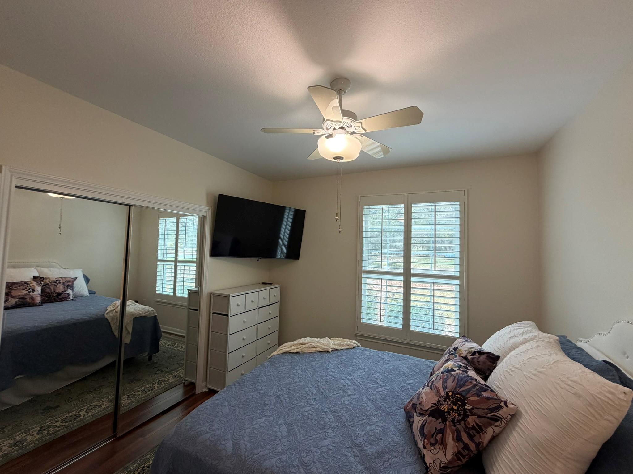 103 Whispering Wind Dr, Georgetown, TX 78633