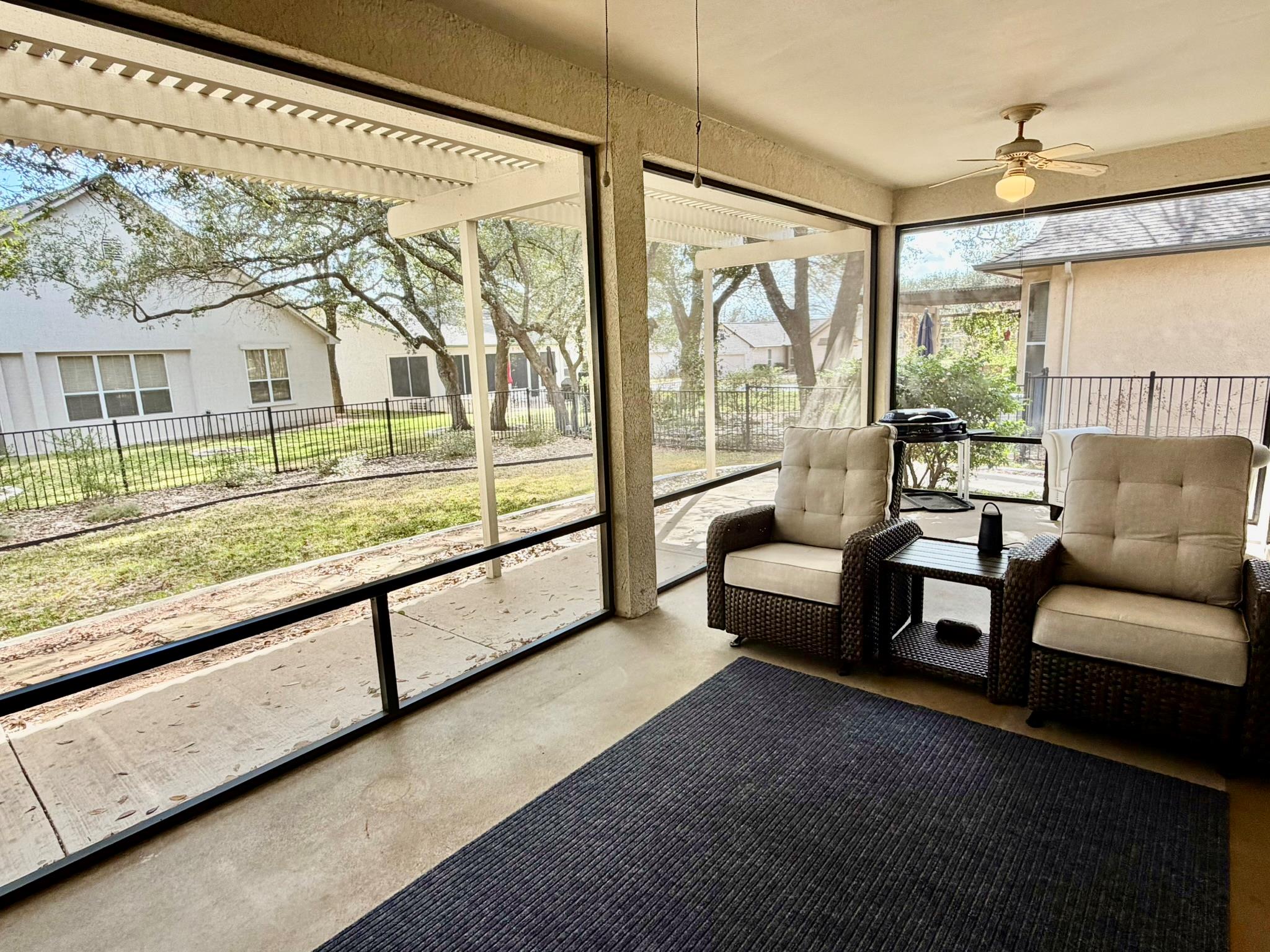 103 Whispering Wind Dr, Georgetown, TX 78633