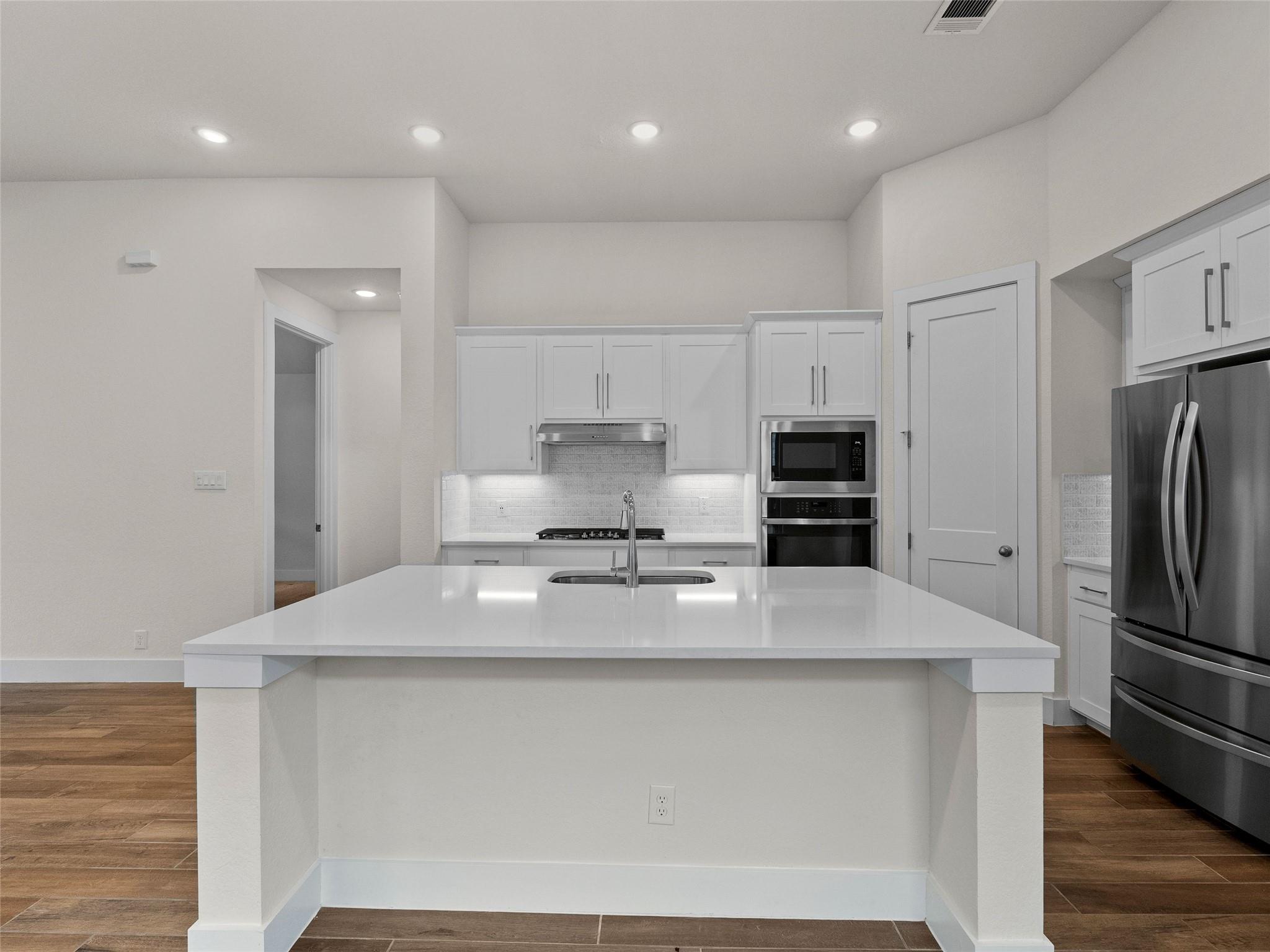 1037 Easy Gruene, New Braunfels, TX 78130