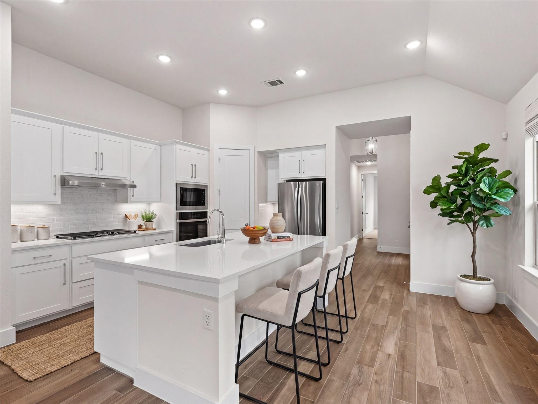 1037 Easy Gruene, New Braunfels, TX 78130