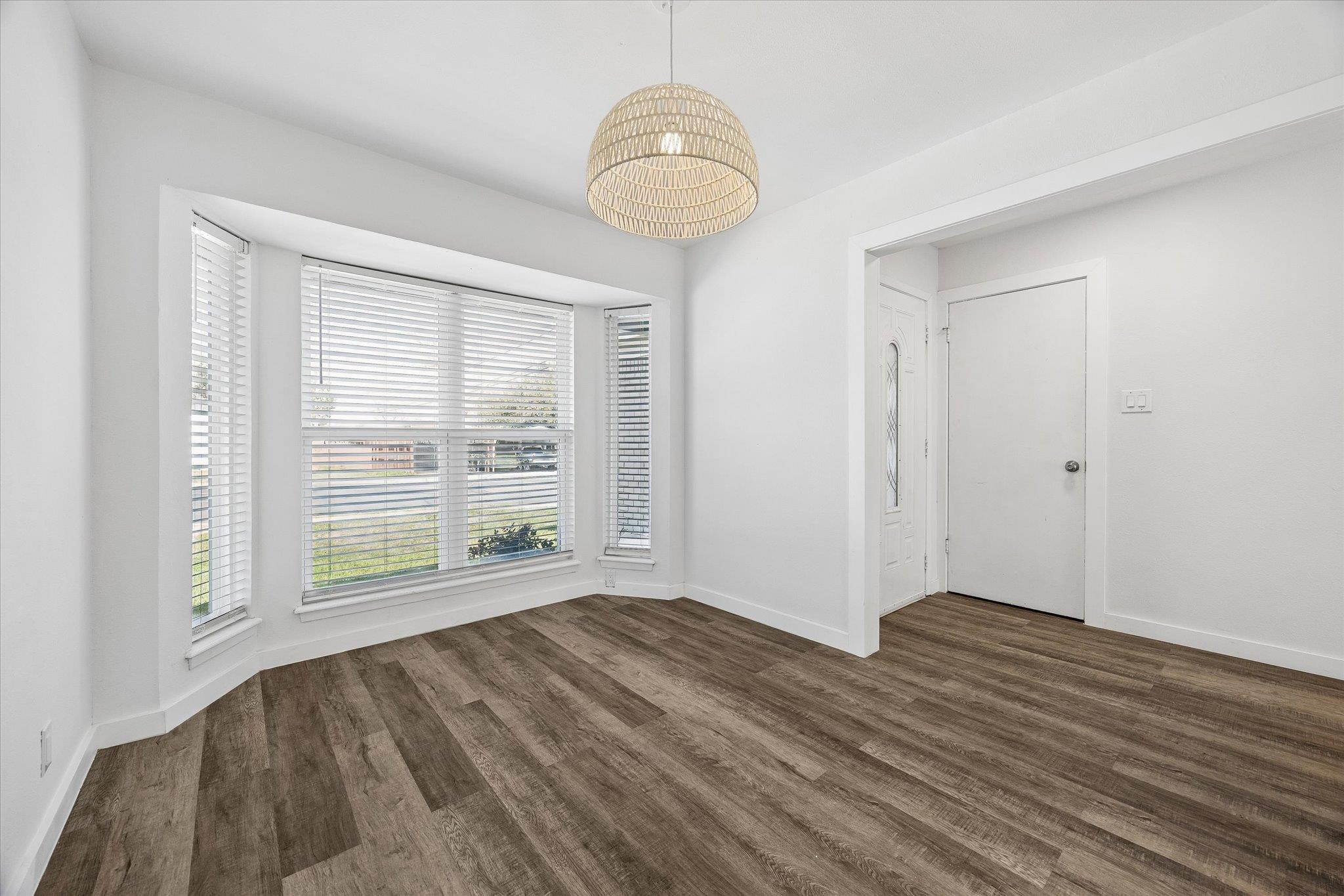 1411 Fairfield Dr, Austin, TX 78758