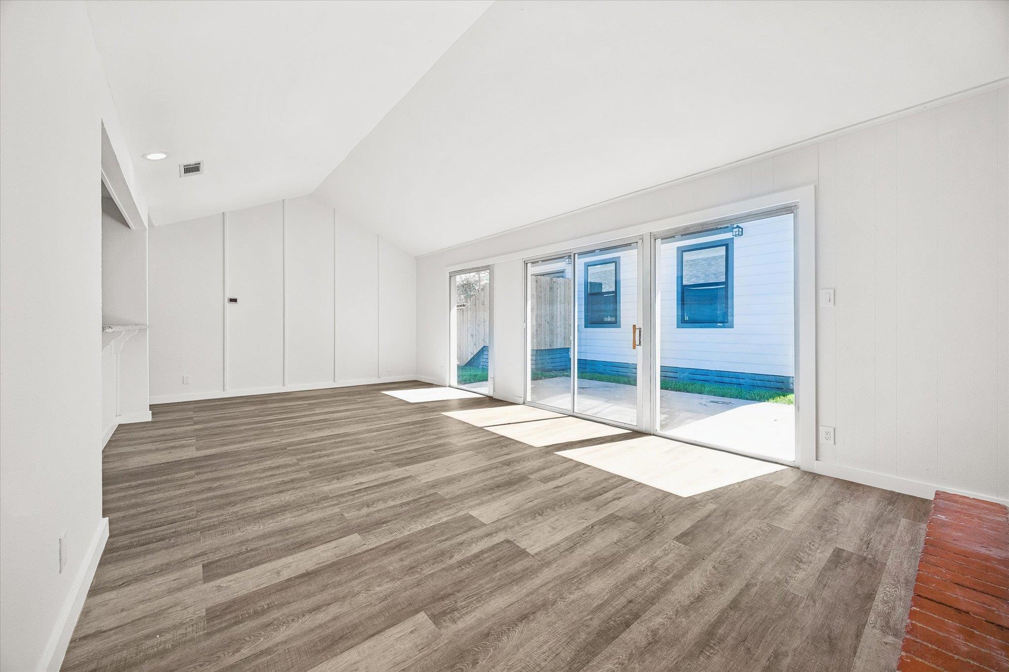 1411 Fairfield Dr, Austin, TX 78758