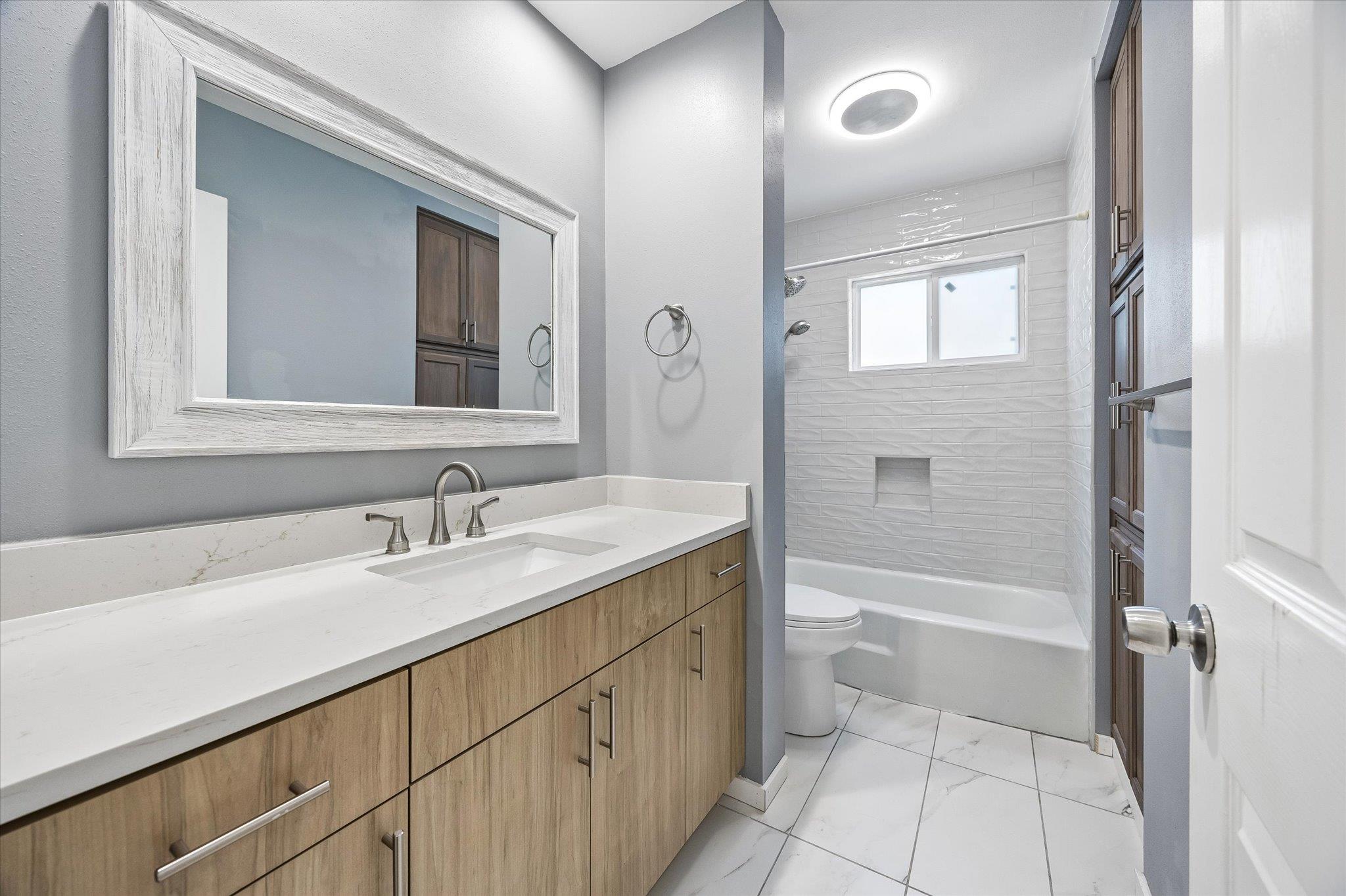 1411 Fairfield Dr, Austin, TX 78758