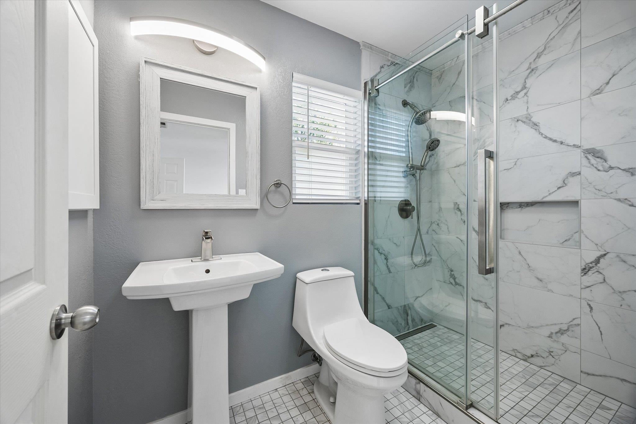 1411 Fairfield Dr, Austin, TX 78758