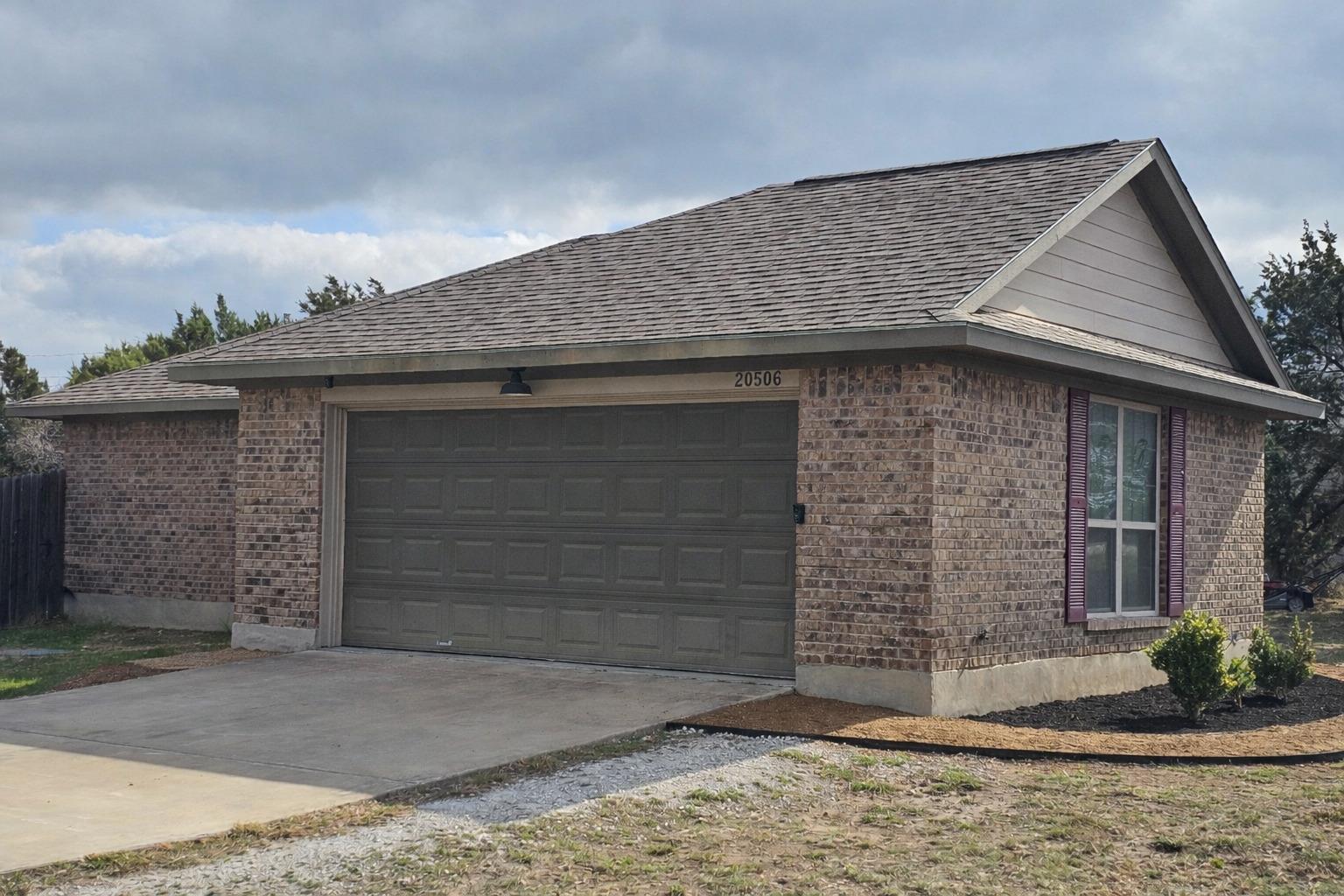 20506 Dawn Dr, Lago Vista, TX 78645