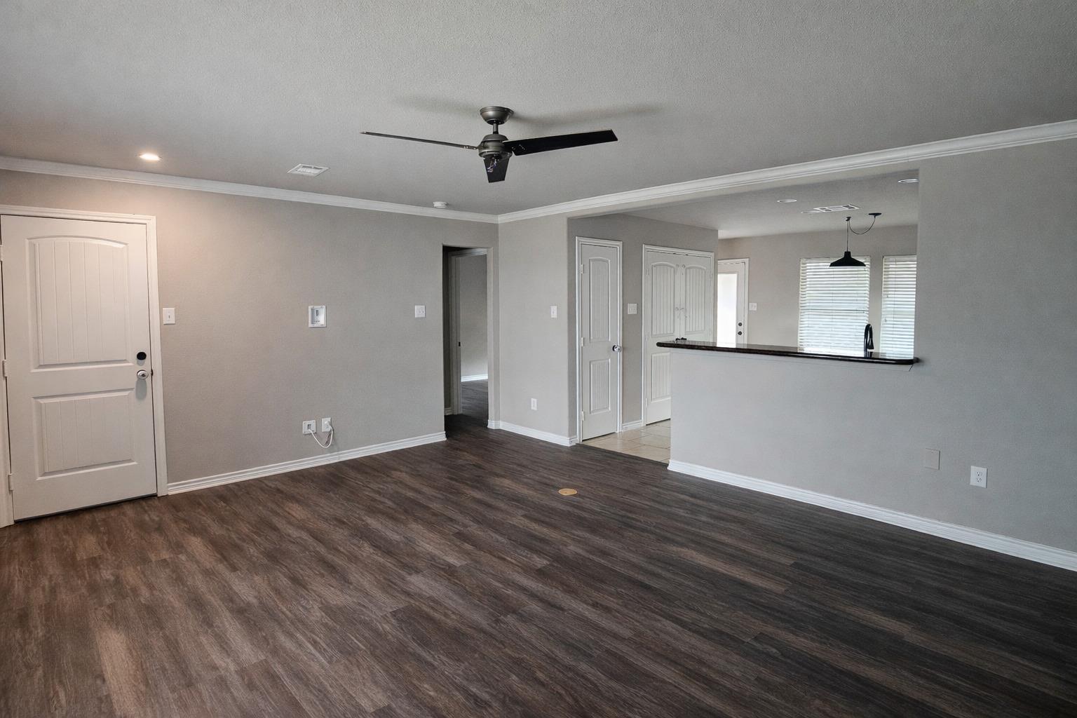 20506 Dawn Dr, Lago Vista, TX 78645