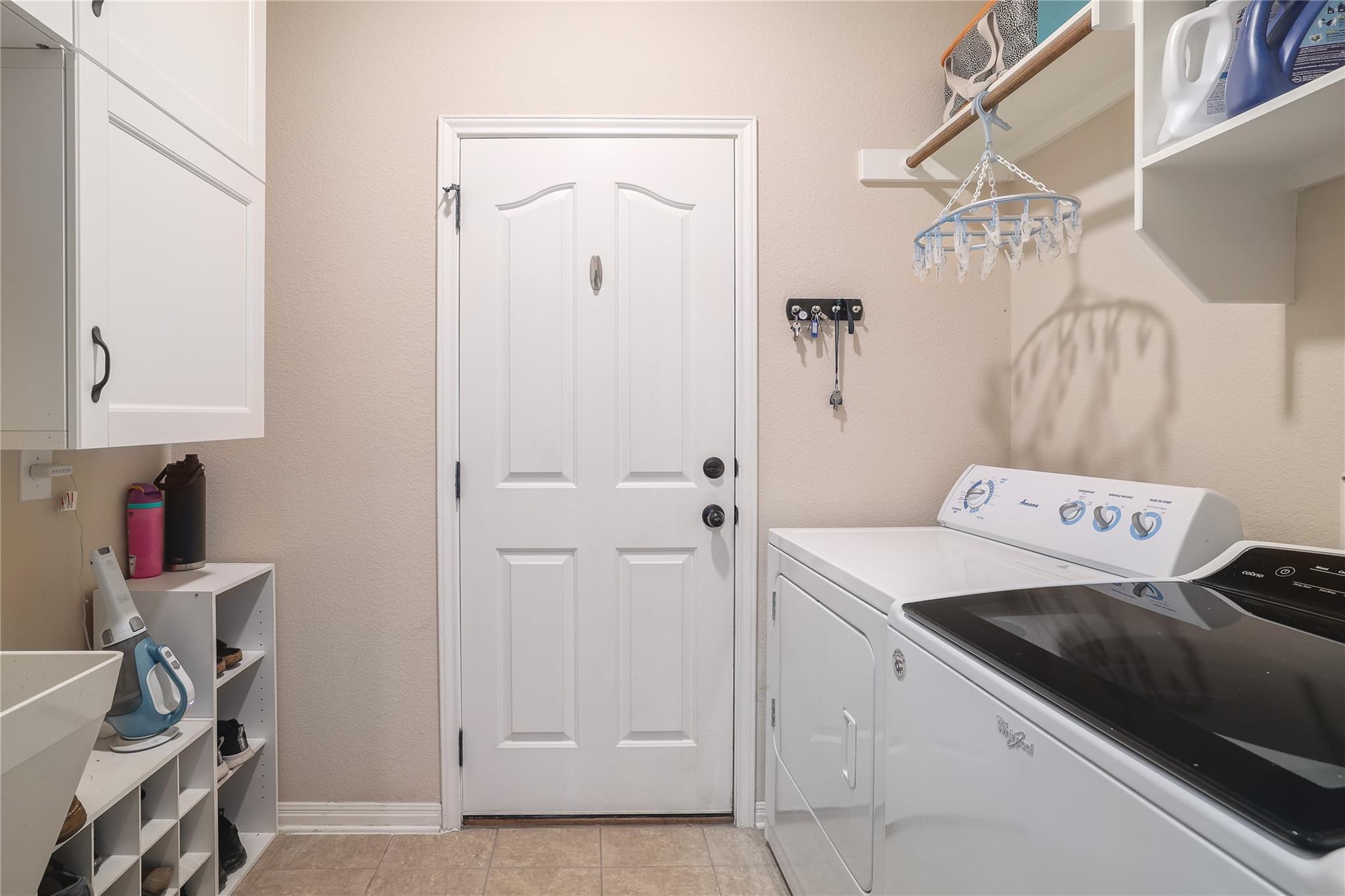 11009 Cherisse Dr, Austin, TX 78739