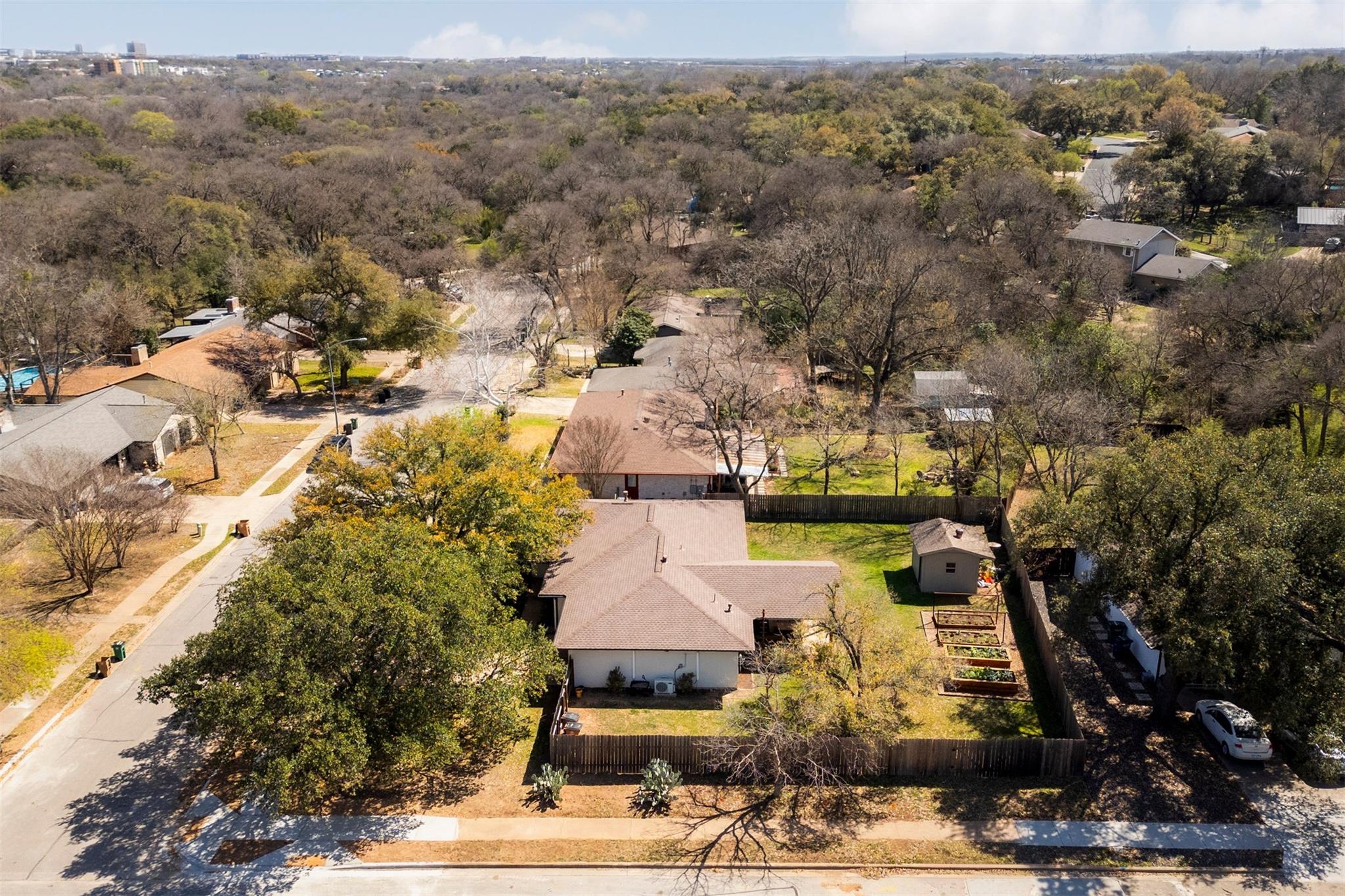 1111 Radam Cir, Austin, TX 78745